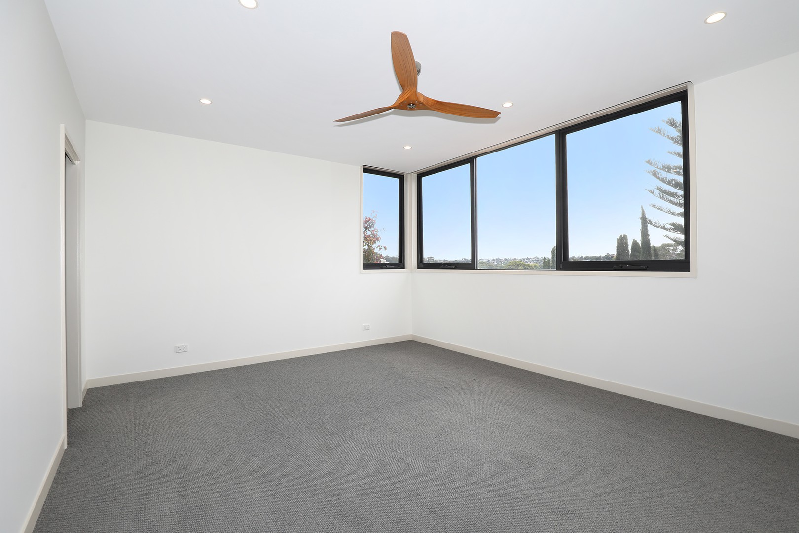 41 Lebanon Street, Strathmore, VIC 3041, Strathmore - Thumbnail 5