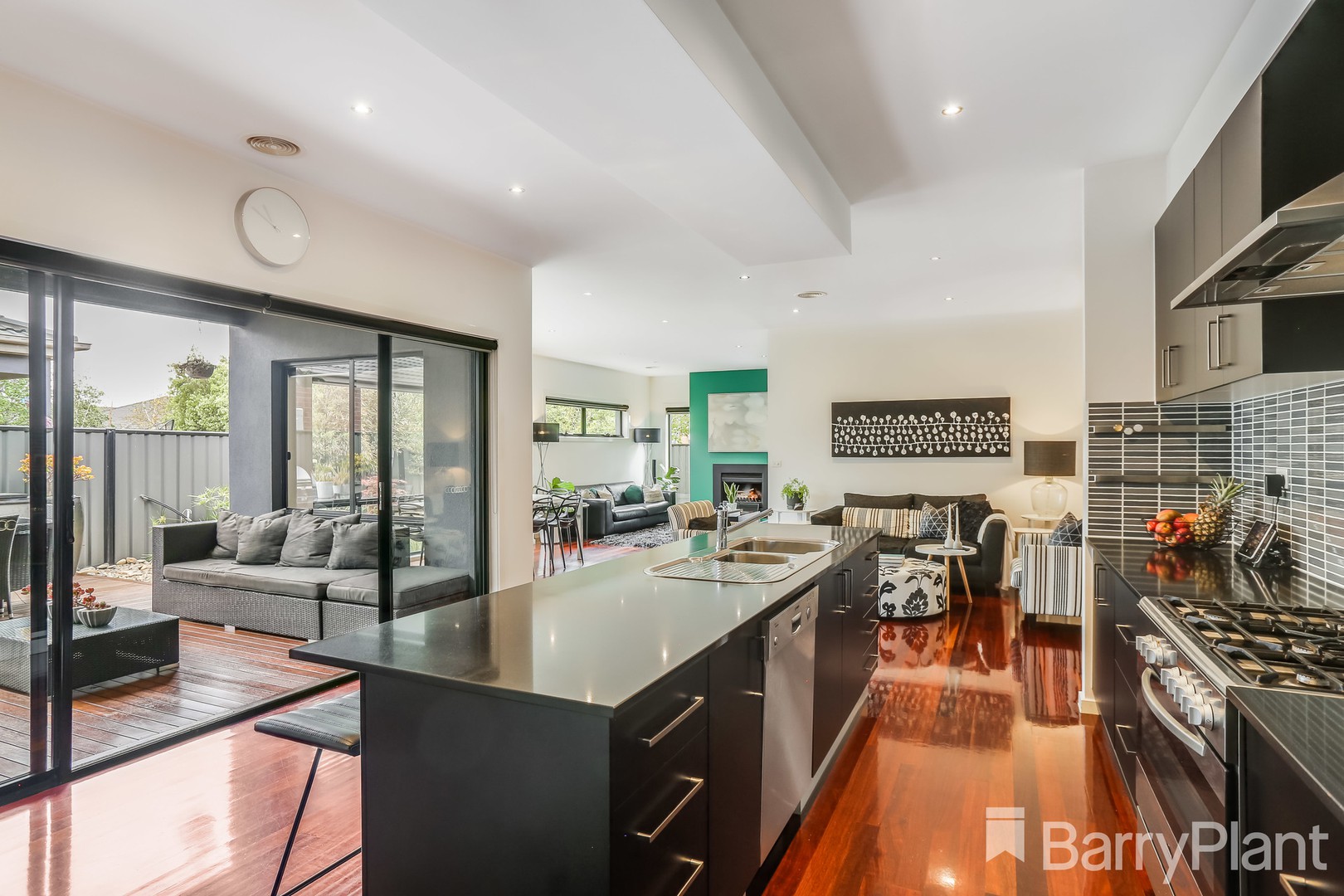 41 Lindsay GardensPoint Cook, VIC 3030, Point Cook - Thumbnail 8