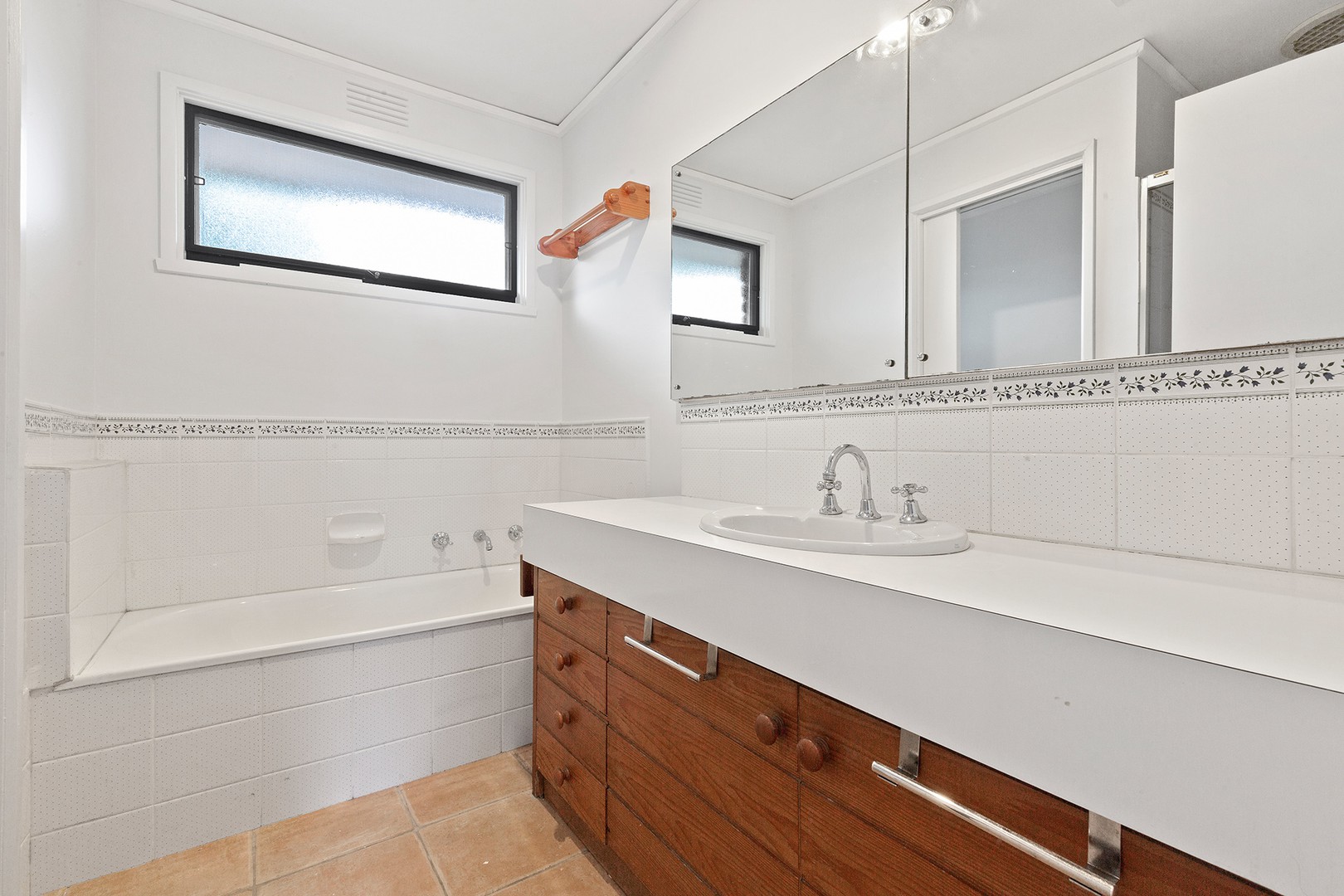 41 Pine Hill Drive, Frankston, VIC 3199, Frankston - Thumbnail 7
