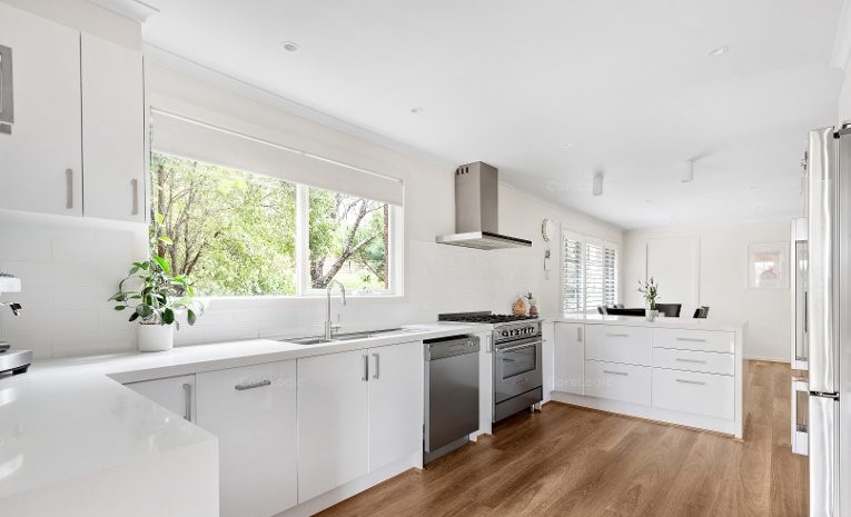 41 Powlett StreetSunbury, VIC 3429  - Leased, Sunbury - Thumbnail 2