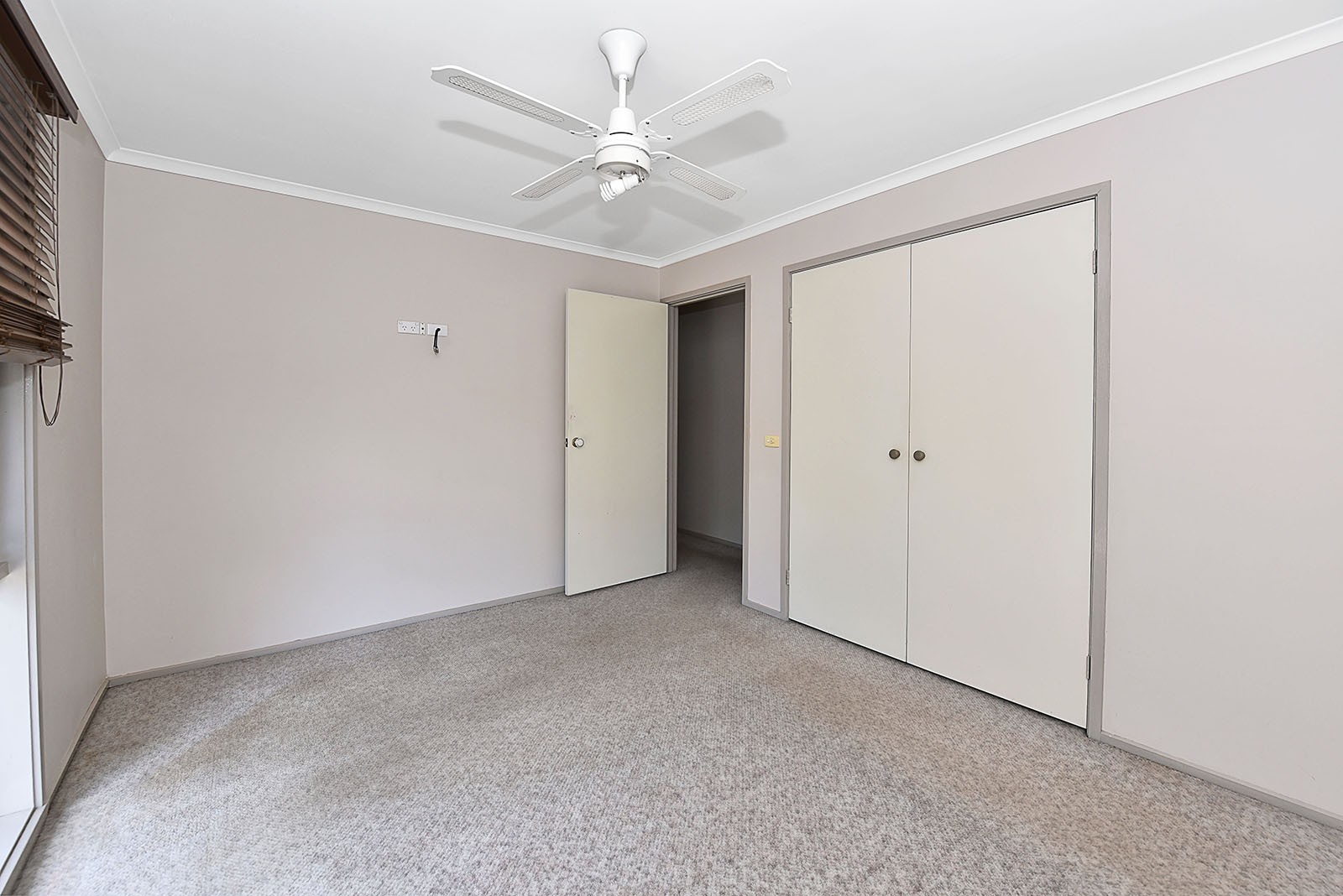 41 Rokeby  Crescent, Craigieburn, VIC 3064, Craigieburn - Thumbnail 4