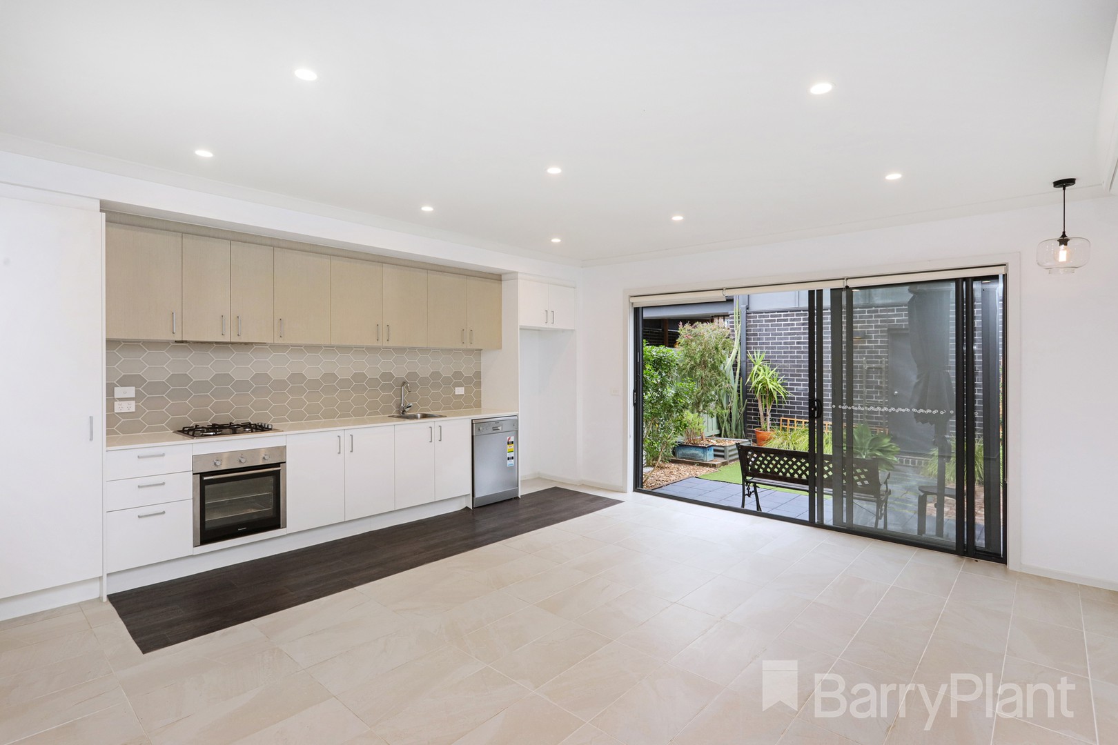 41 Sierra Avenue, Sunshine West, VIC 3020, Sunshine West - Thumbnail 2