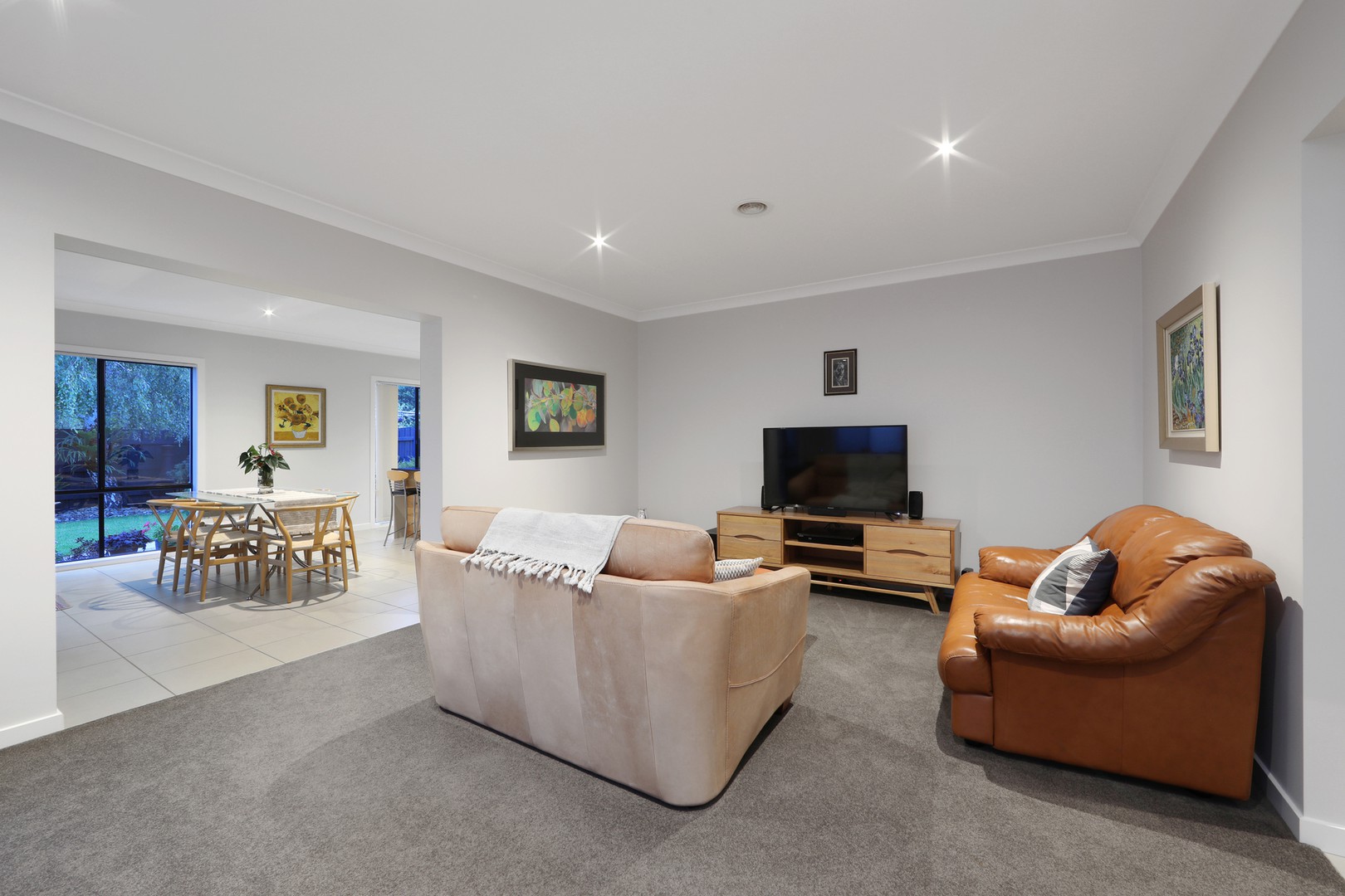 41 Sovereign Manors Crescent, Rowville, VIC 3178, Rowville - Thumbnail 4