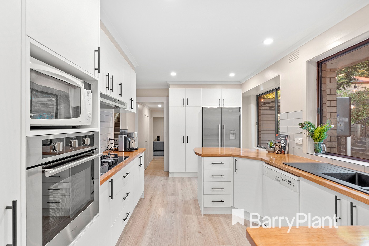 41 St Andrews Drive, Chirnside Park, VIC 3116, Chirnside Park - Thumbnail 4