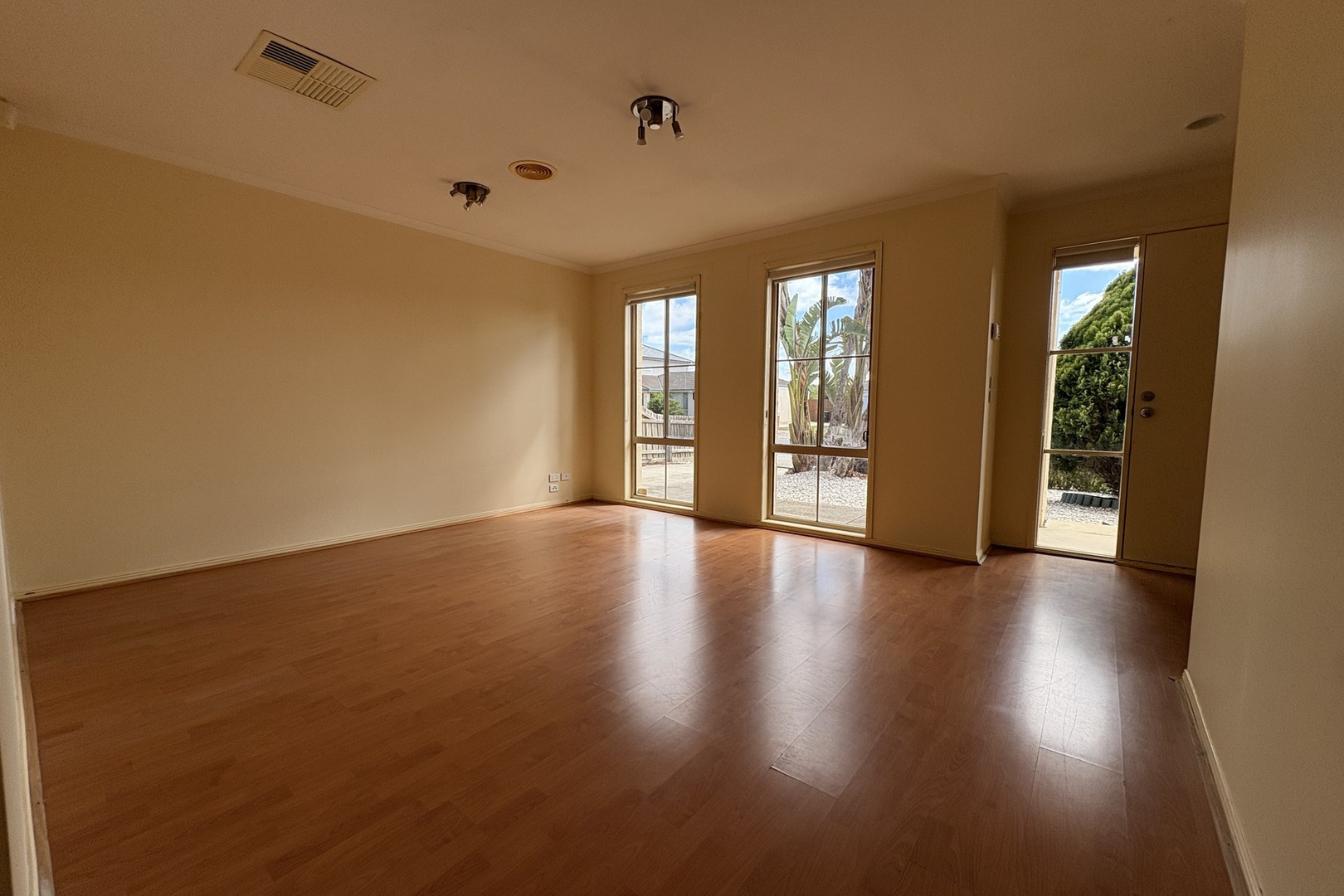 41 Timele Drive, Hillside, VIC 3037, Hillside - Thumbnail 4