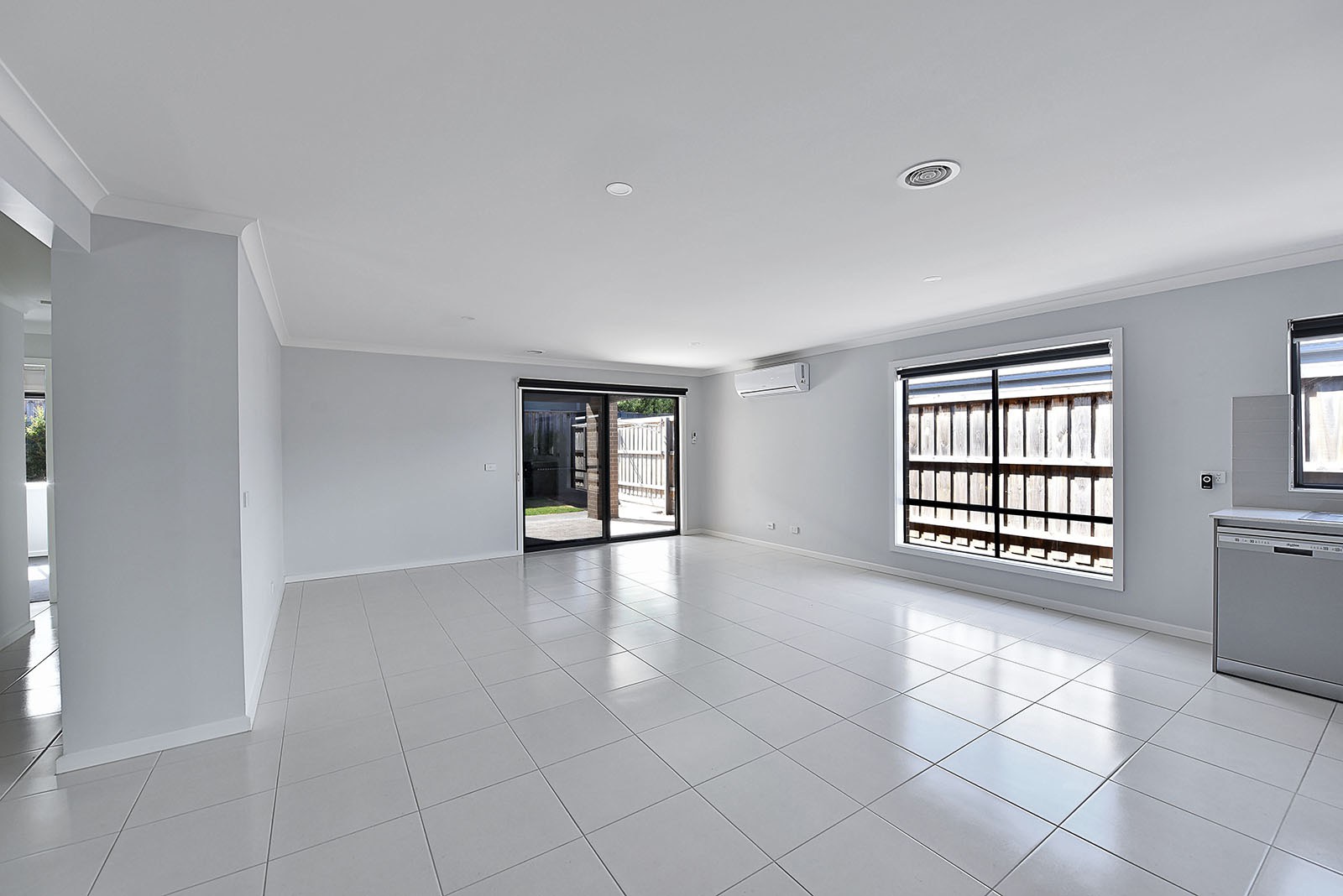 41 Verdant Avenue, Greenvale, VIC 3059, Greenvale - Thumbnail 2