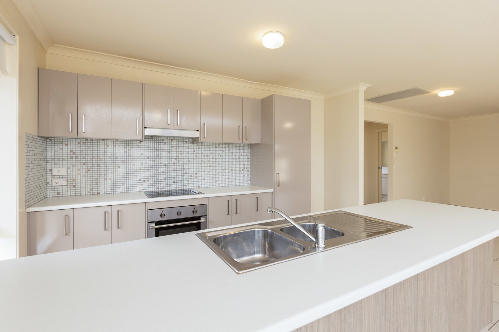 41 Wirraway Drive, Mildura, VIC 3500, Mildura - Thumbnail 2
