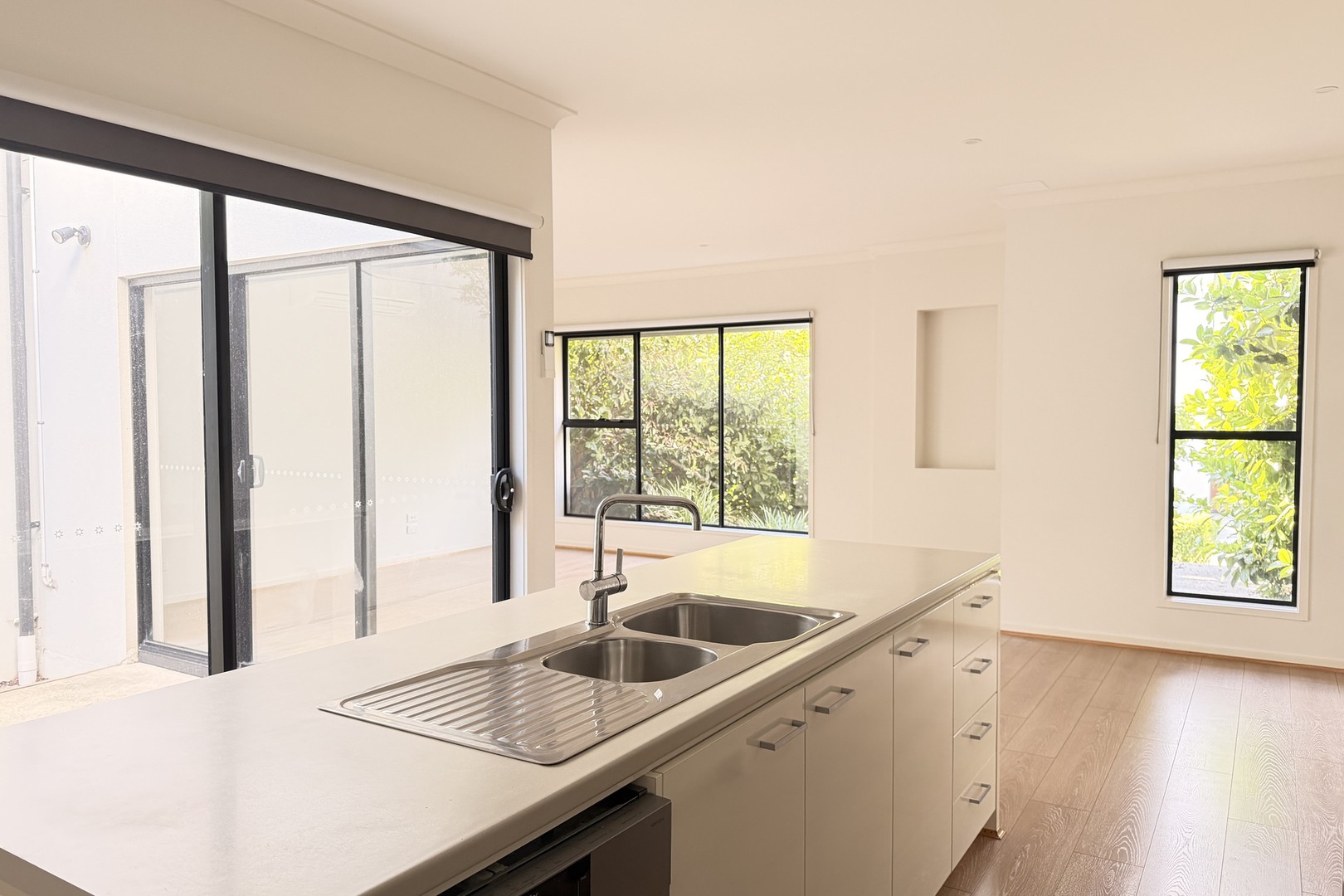 41 Woodcutters Grove, Epping, VIC 3076, Epping - Thumbnail 5