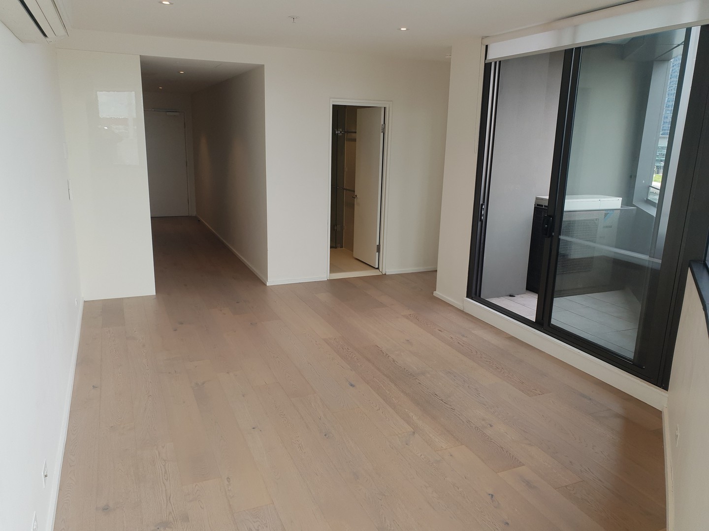 410s/889 Collins Street, Docklands, VIC 3008, Docklands - Thumbnail 3