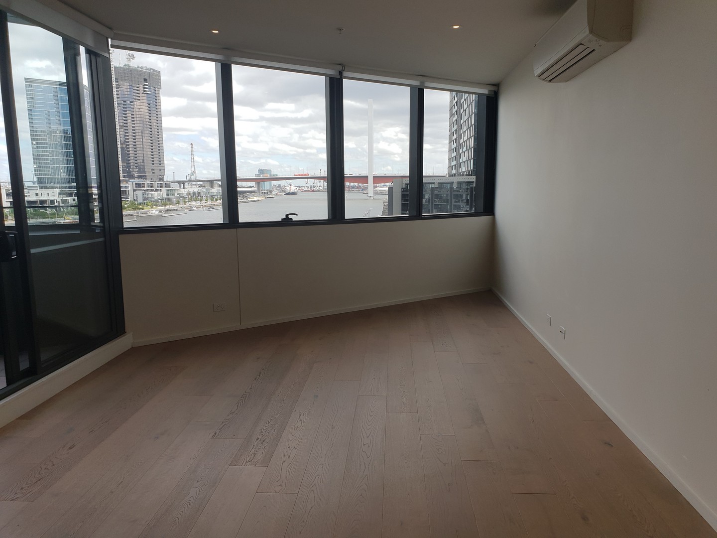 410s/889 Collins Street, Docklands, VIC 3008, Docklands - Thumbnail 4