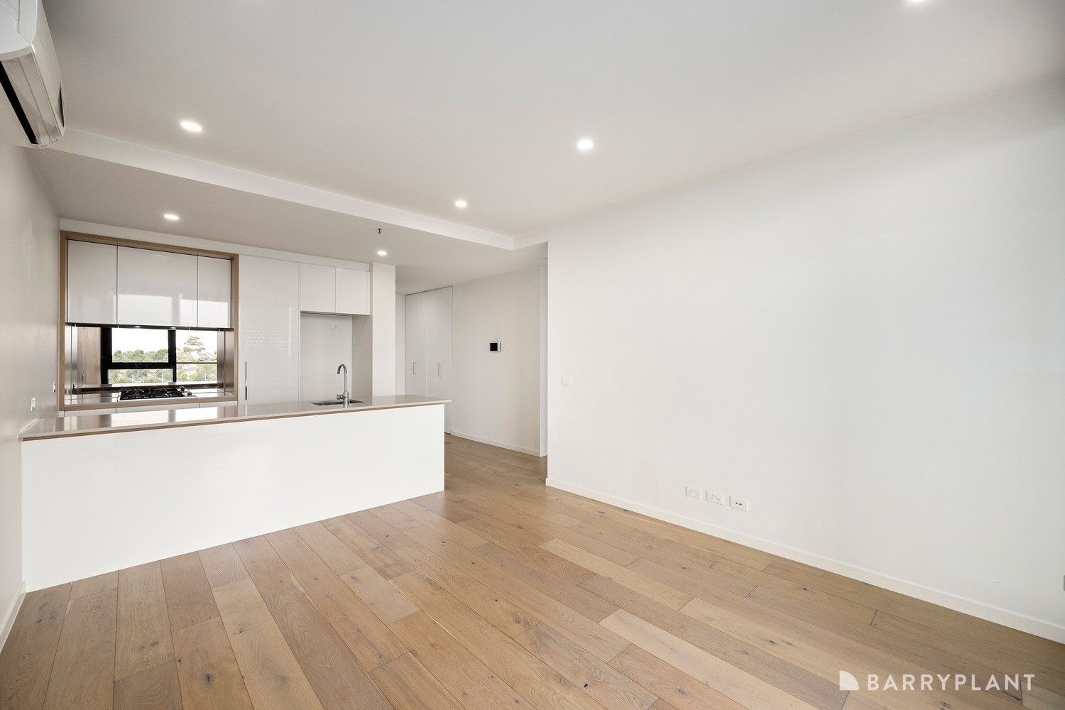 411/118 Cairnlea Drive, Cairnlea, VIC 3023, Cairnlea - Thumbnail 3