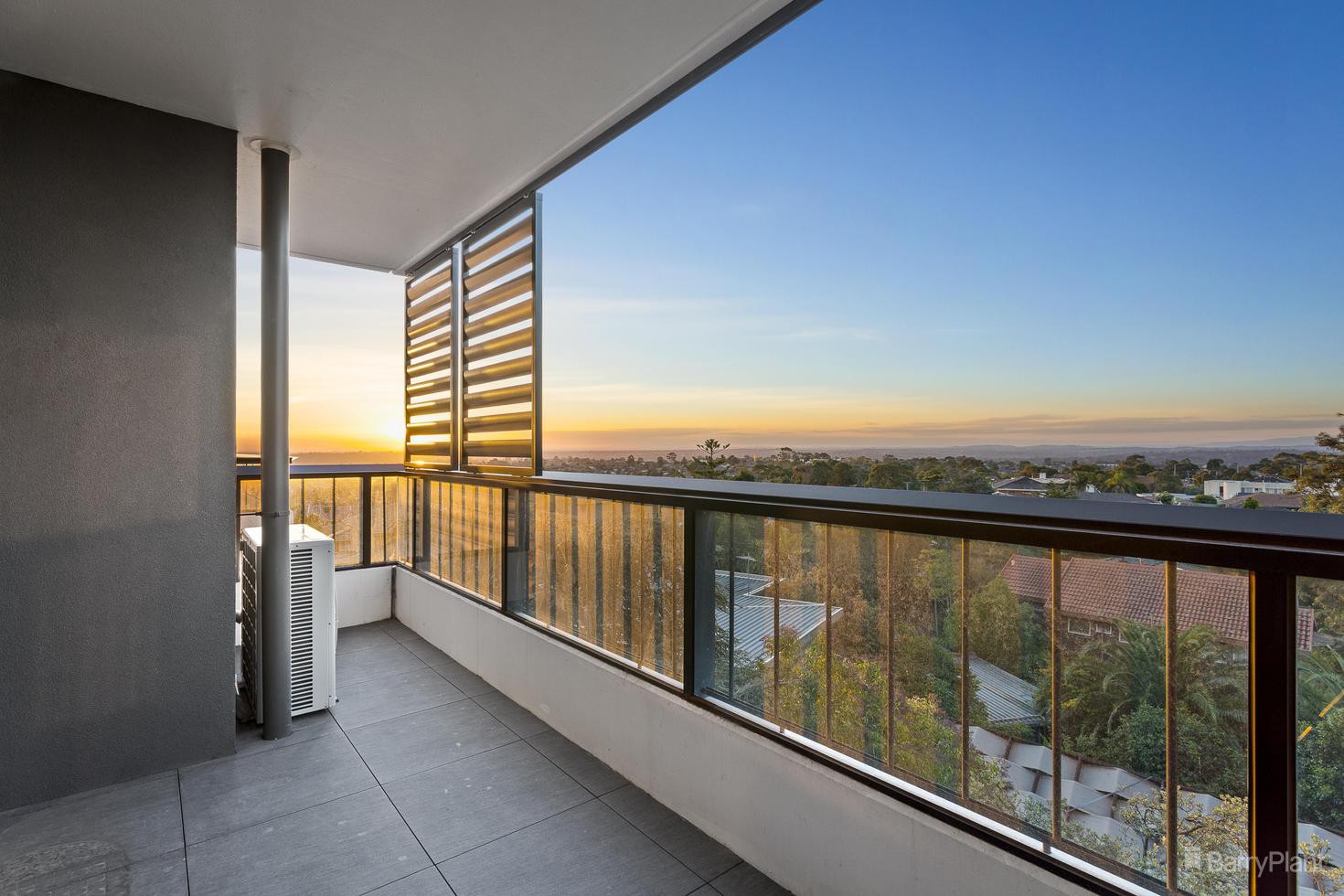 412/5 Sovereign Point Court, Doncaster, VIC 3108, Doncaster - Thumbnail 6