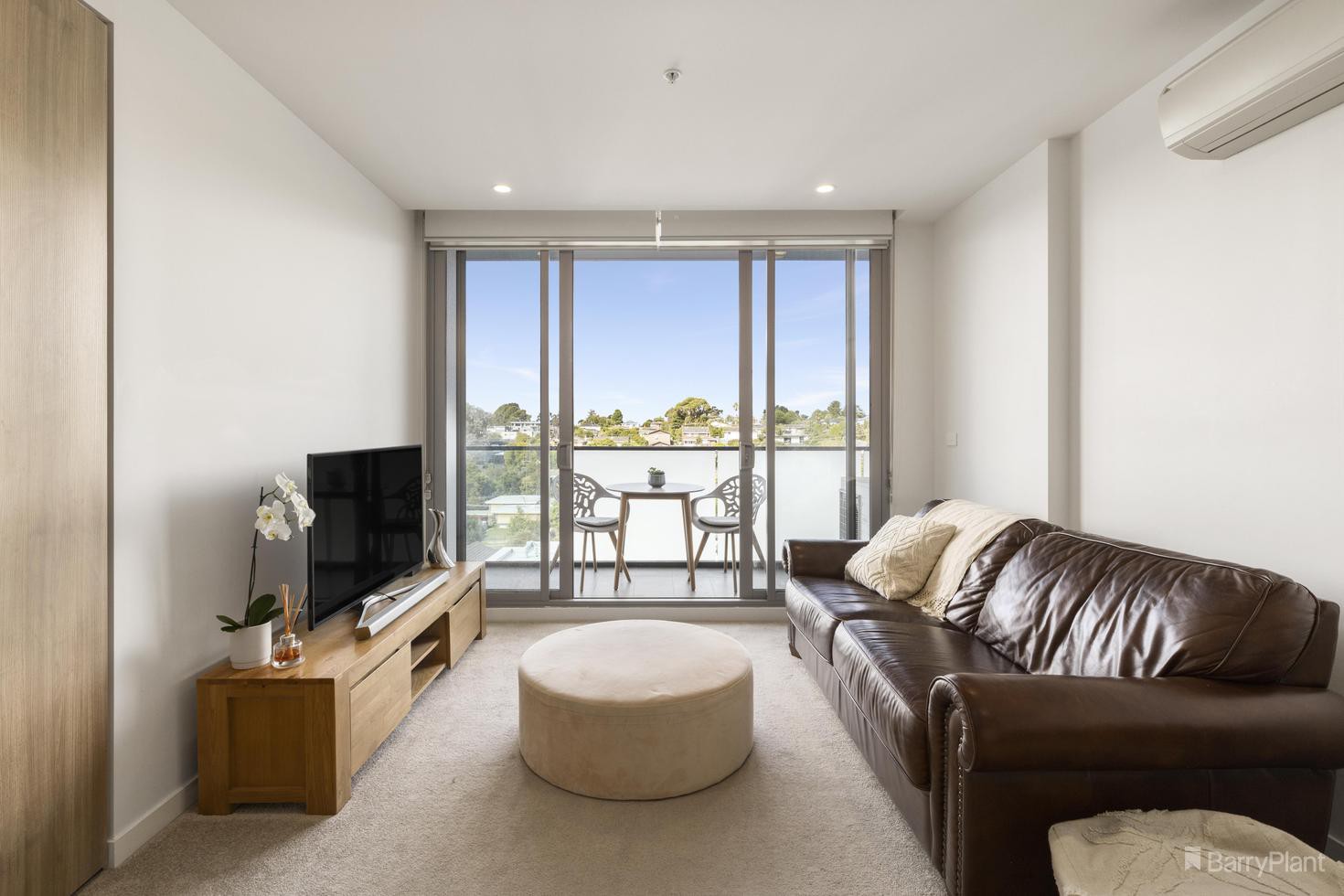 413/1 Grosvenor Street, Doncaster, VIC 3108, Doncaster - Thumbnail 2
