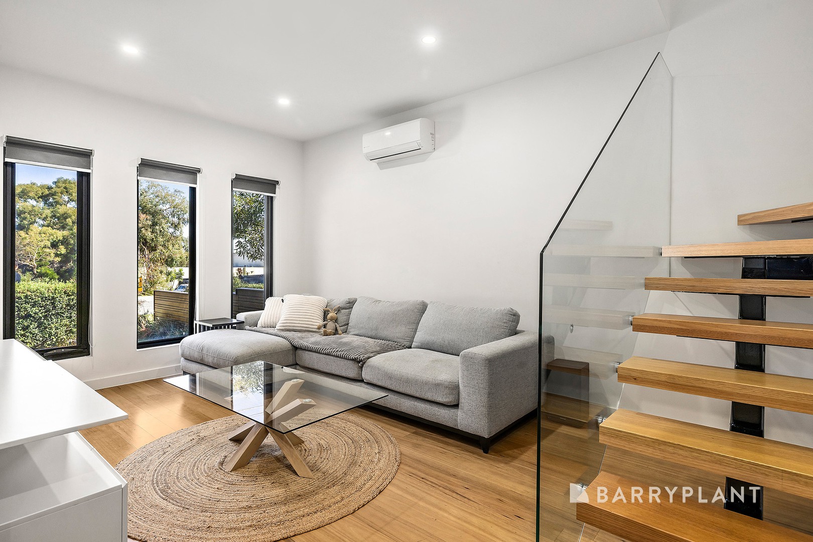 416B Mcclelland Drive, Langwarrin, VIC 3910 - Thumbnail 2 - 06/03/2025