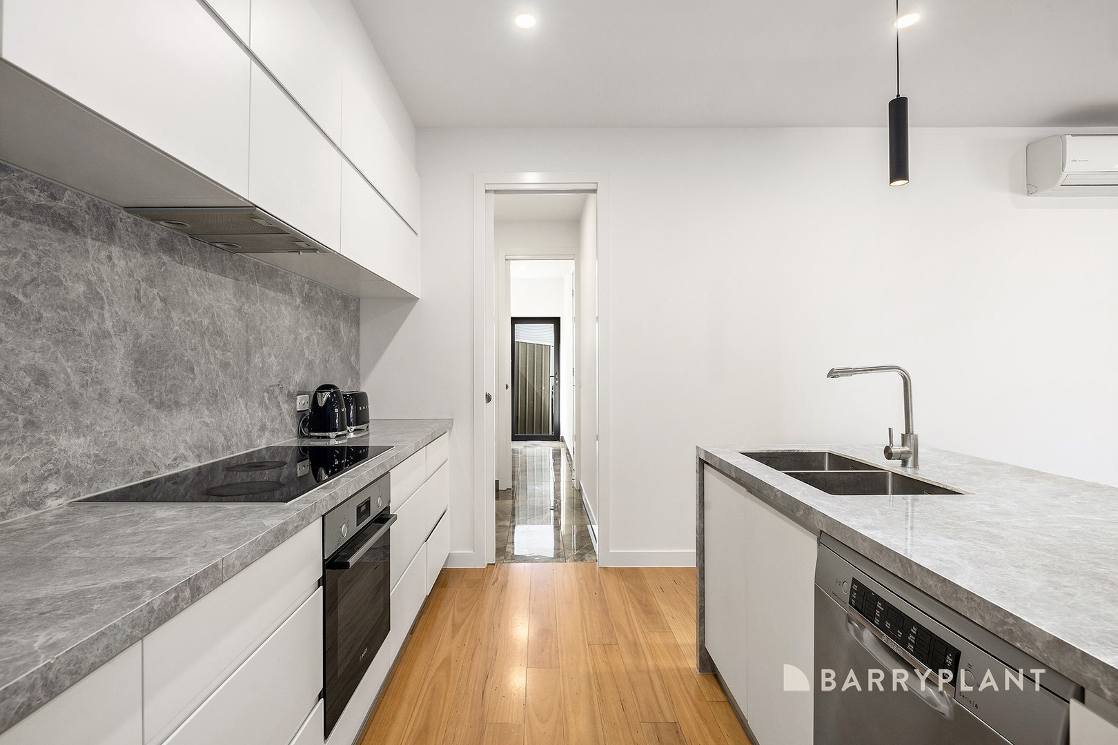 416B Mcclelland Drive, Langwarrin, VIC 3910, Langwarrin - Thumbnail 5