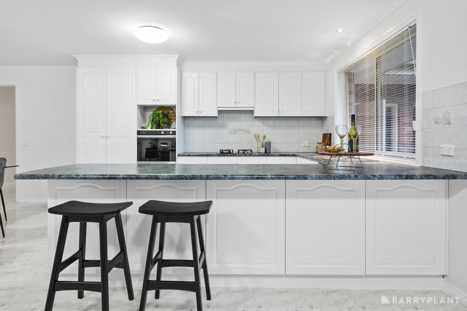 42 Alexandra Road, Ringwood East, VIC 3135, Ringwood East - Thumbnail 5