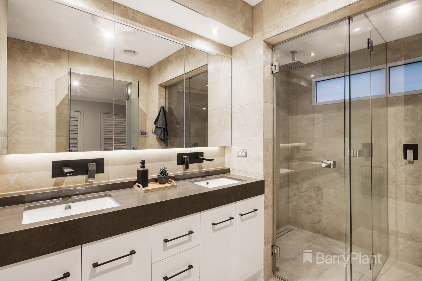 42 Amersham Drive, Wantirna, VIC 3152, Wantirna - Thumbnail 5