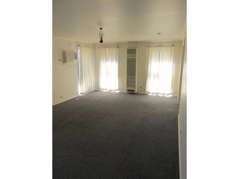 42 Belvedere Road, Seaford, VIC 3198, Seaford - Thumbnail 3