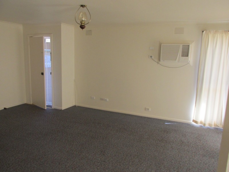 42 Belvedere Road, Seaford, VIC 3198, Seaford - Thumbnail 6
