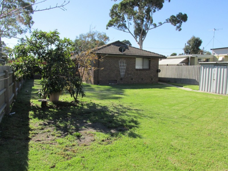 42 Belvedere Road, Seaford, VIC 3198, Seaford - Thumbnail 8