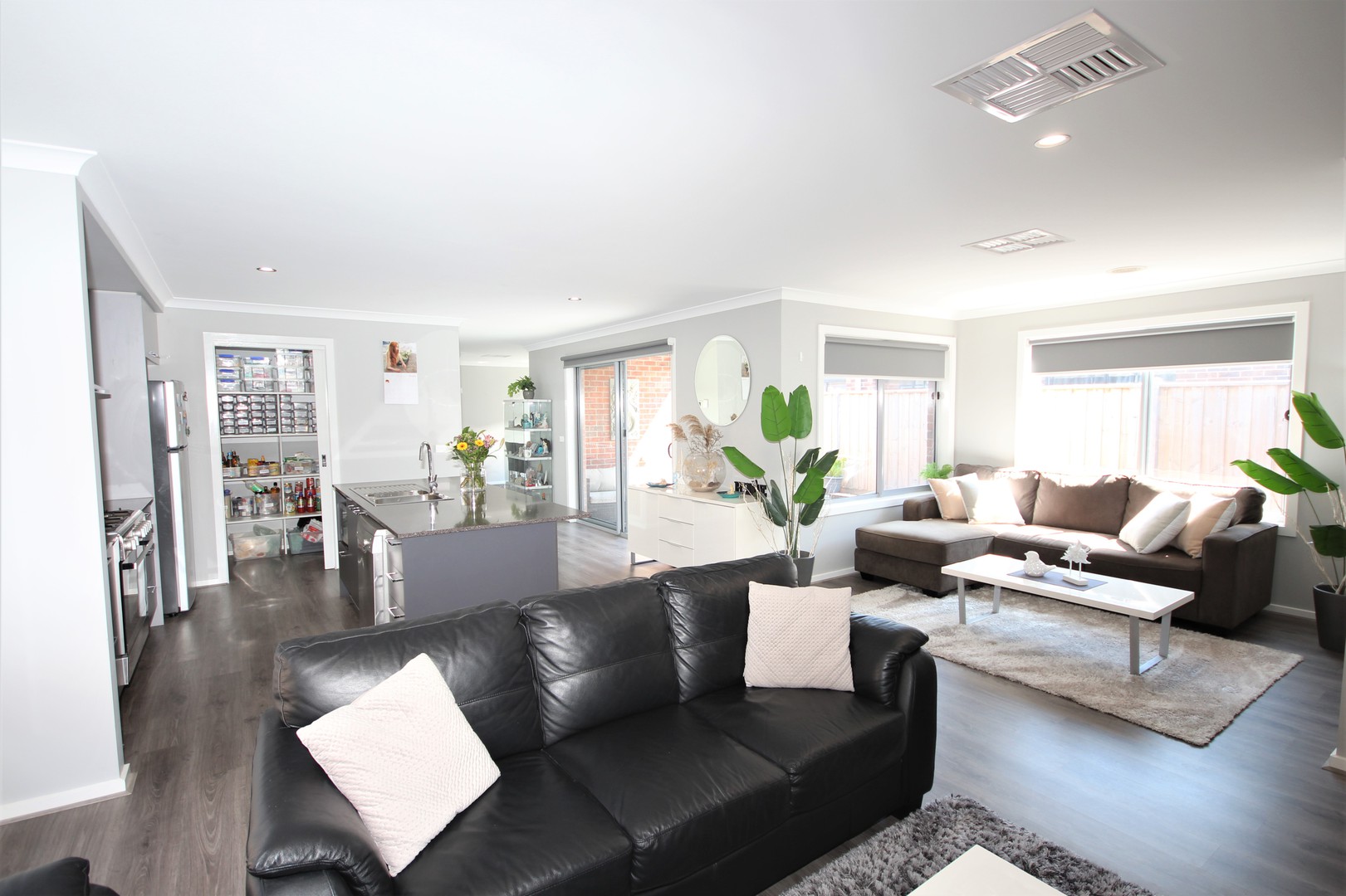 42 Bramley  Avenue, Charlemont, VIC 3217, Charlemont - Thumbnail 4