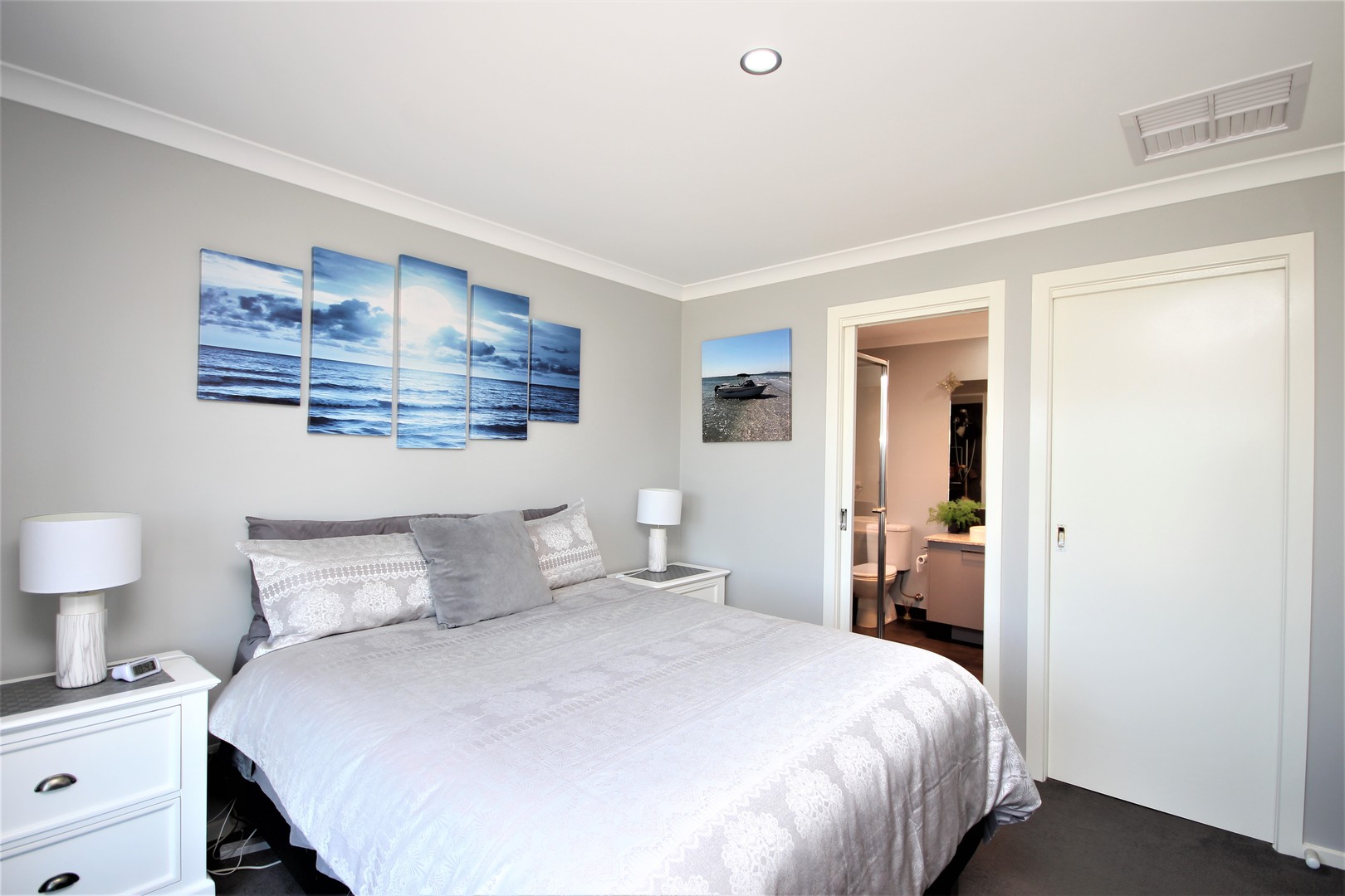 42 Bramley  Avenue, Charlemont, VIC 3217, Charlemont - Thumbnail 7