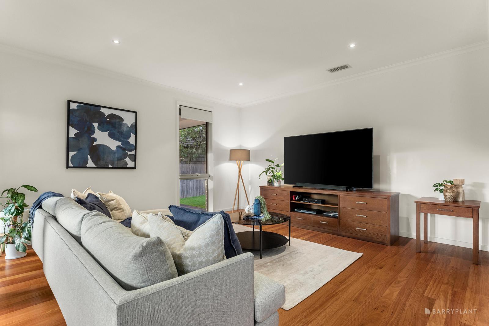 42 Bridgeford Avenue, Blackburn North, VIC 3130 - Thumbnail 2 - 02/05/2025