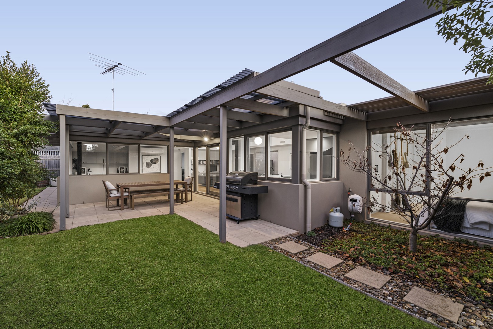42 Burrowye Crescent, Keilor, VIC 3036, Keilor - Thumbnail 7