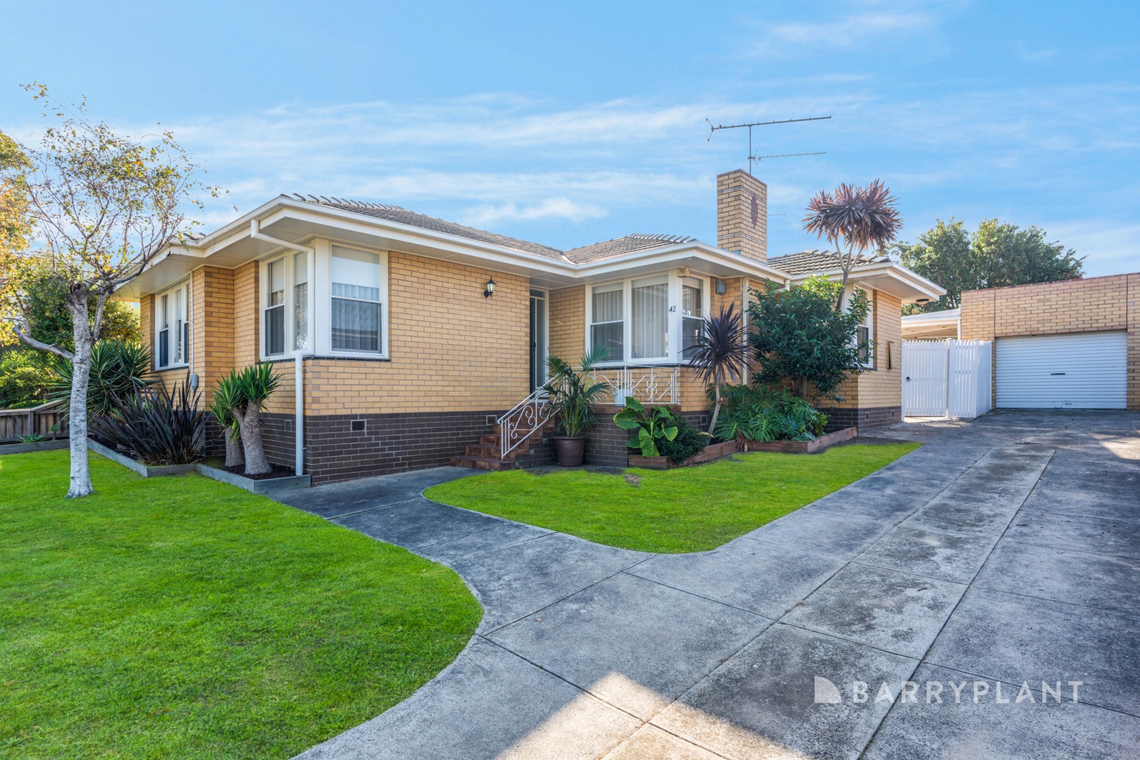 42 Cambra Road, Belmont, VIC 3216 - Thumbnail 2 - 13/05/2026