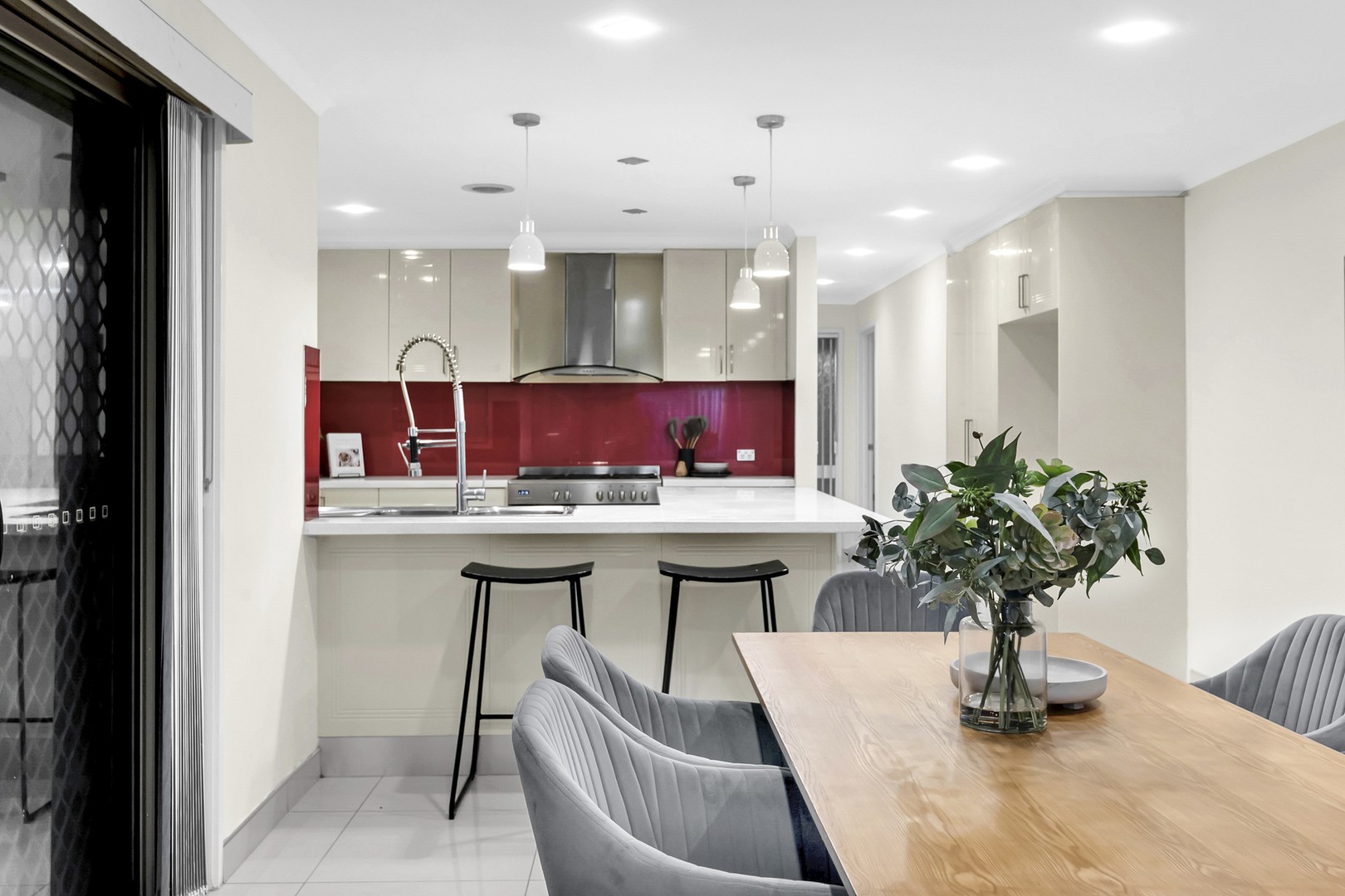 42 Cimberwood Drive, Craigieburn, VIC 3064, Craigieburn - Thumbnail 4