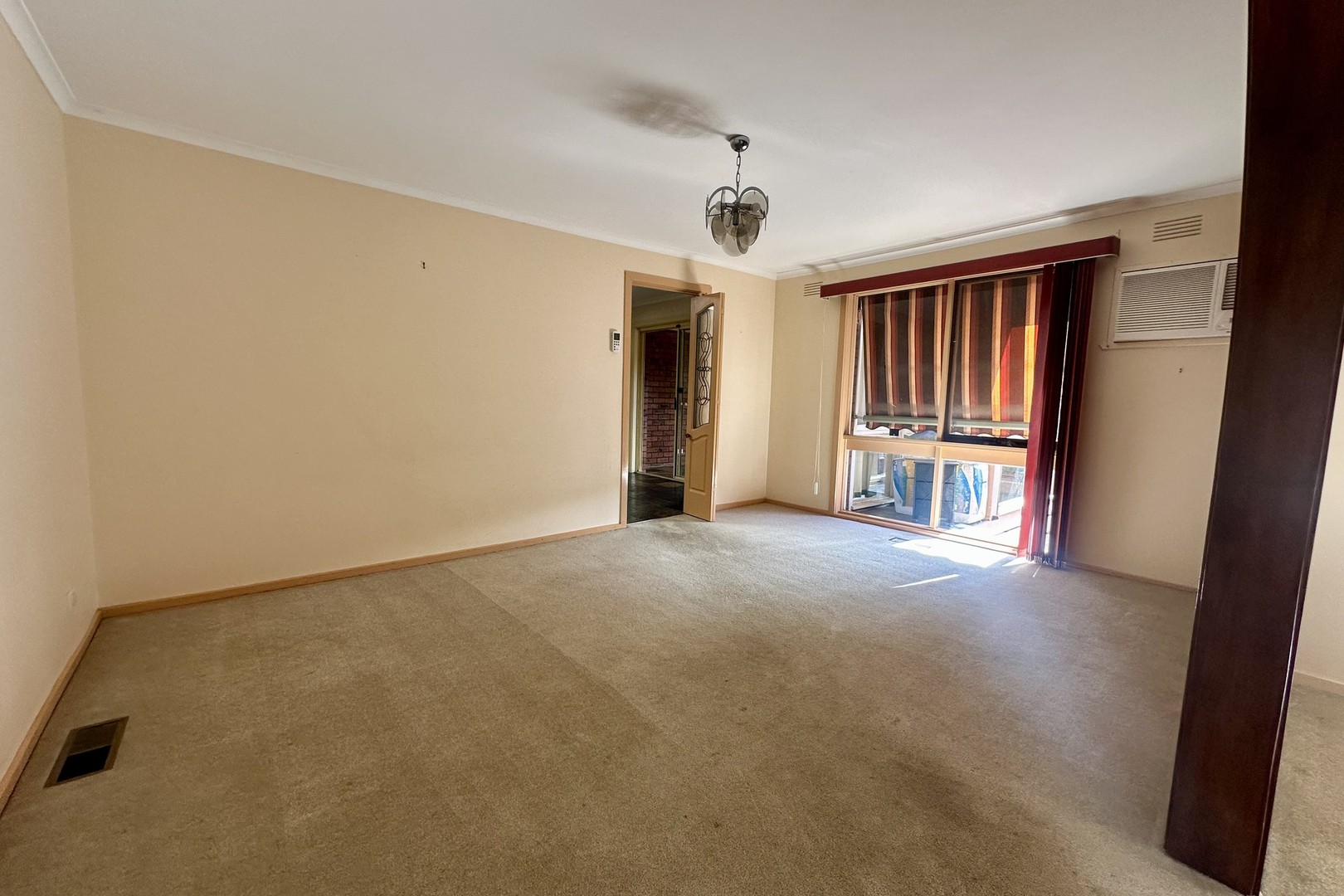 42 Cocoparra Crescent, Taylors Lakes, VIC 3038, Taylors Lakes - Thumbnail 5