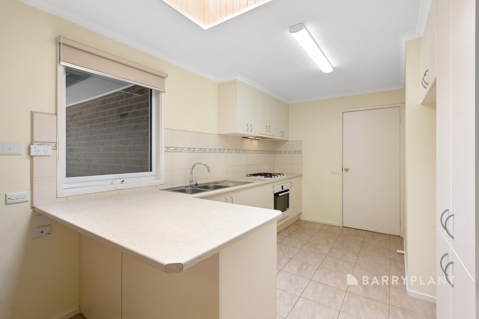 42 Cornelius Drive, Wantirna South, VIC 3152, Wantirna South - Thumbnail 4