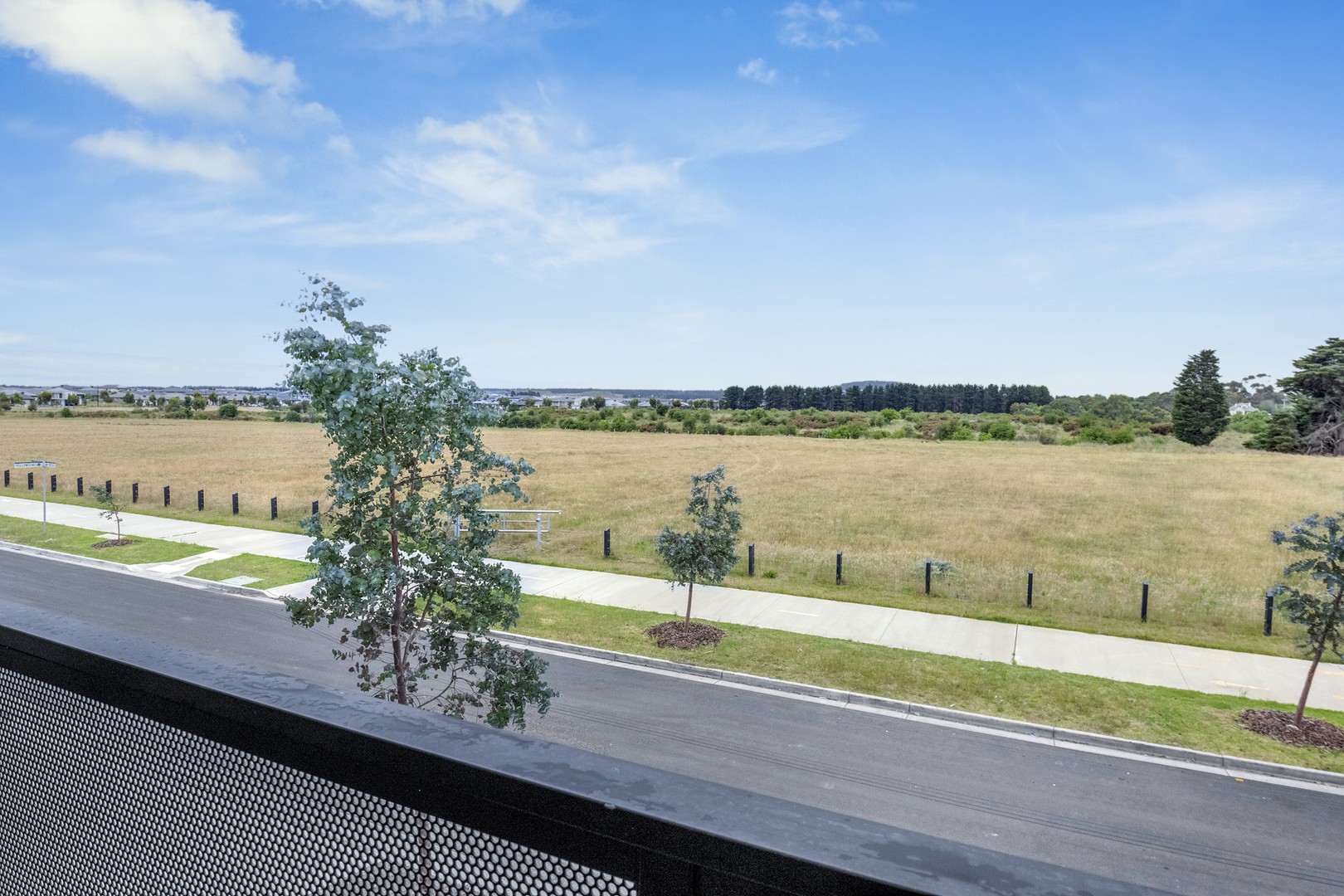 42 Creek Esplanade, Donnybrook, VIC 3064, Donnybrook - Thumbnail 7