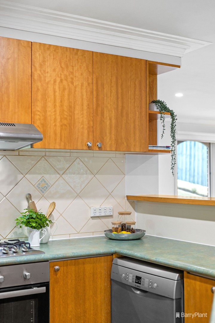 42 Daymar Drive, Mooroolbark, VIC 3138, Mooroolbark - Thumbnail 4