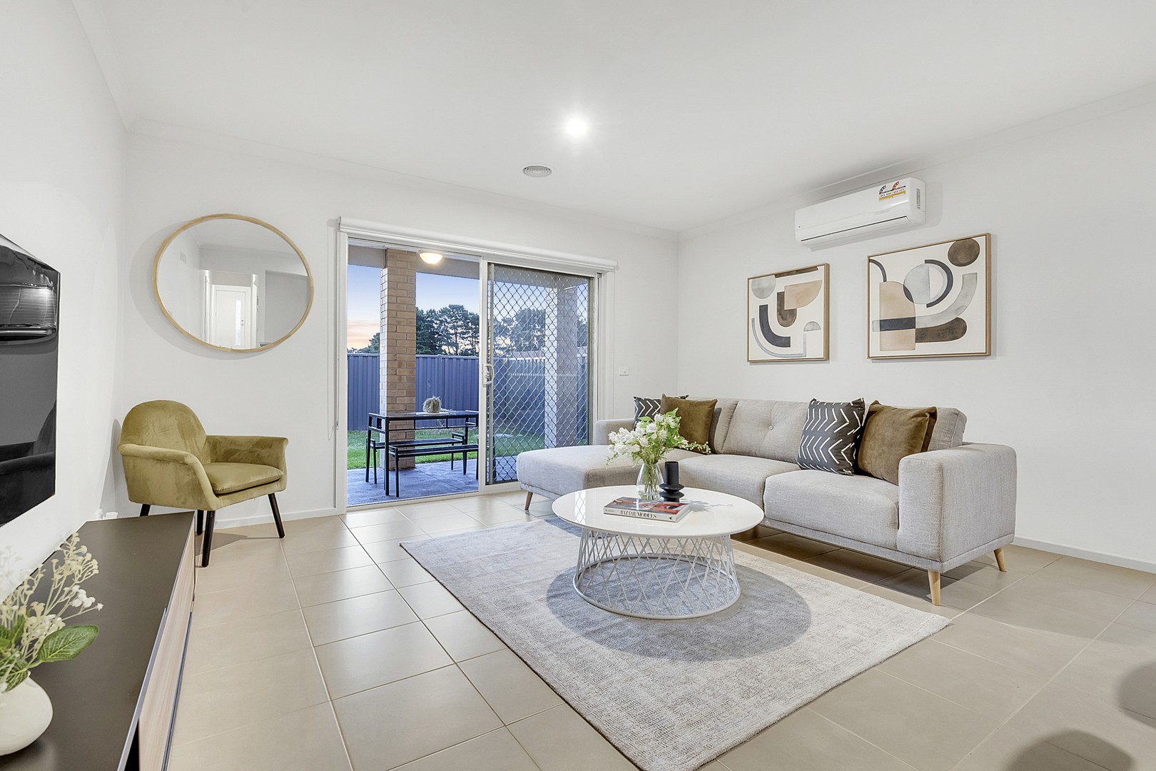 42 Debonair Parade, Craigieburn, VIC 3064, Craigieburn - Thumbnail 6