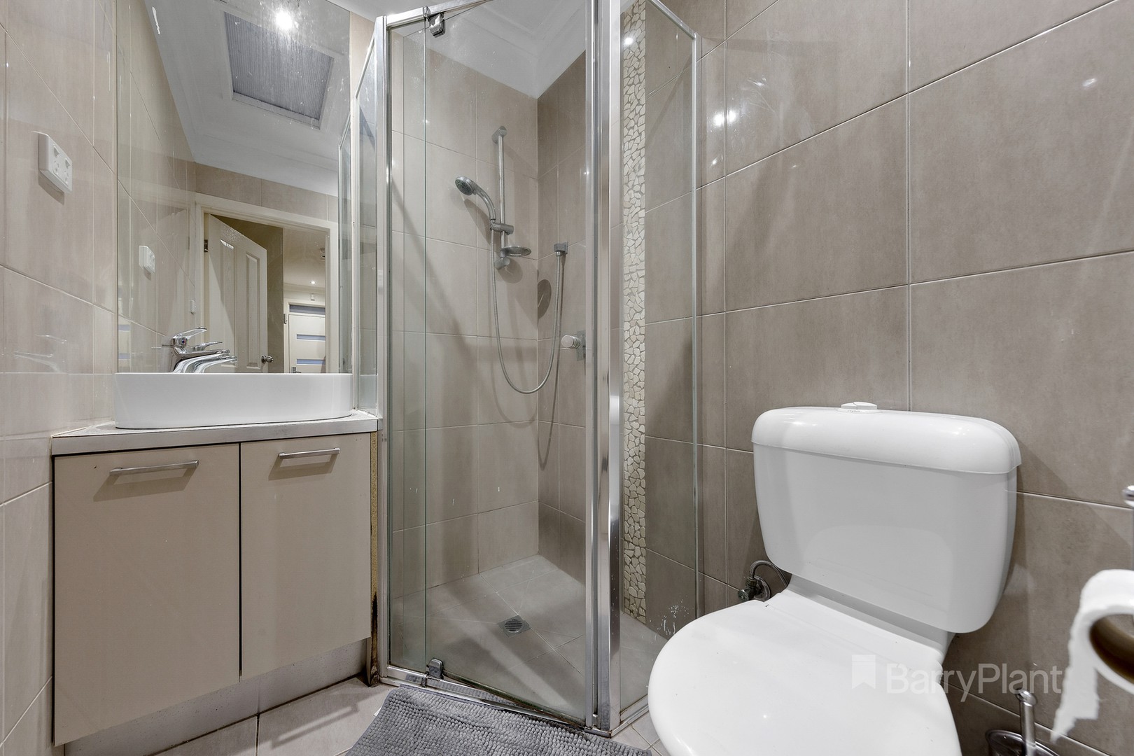 42 Douglas Avenue, St Albans, VIC 3021, St Albans - Thumbnail 7