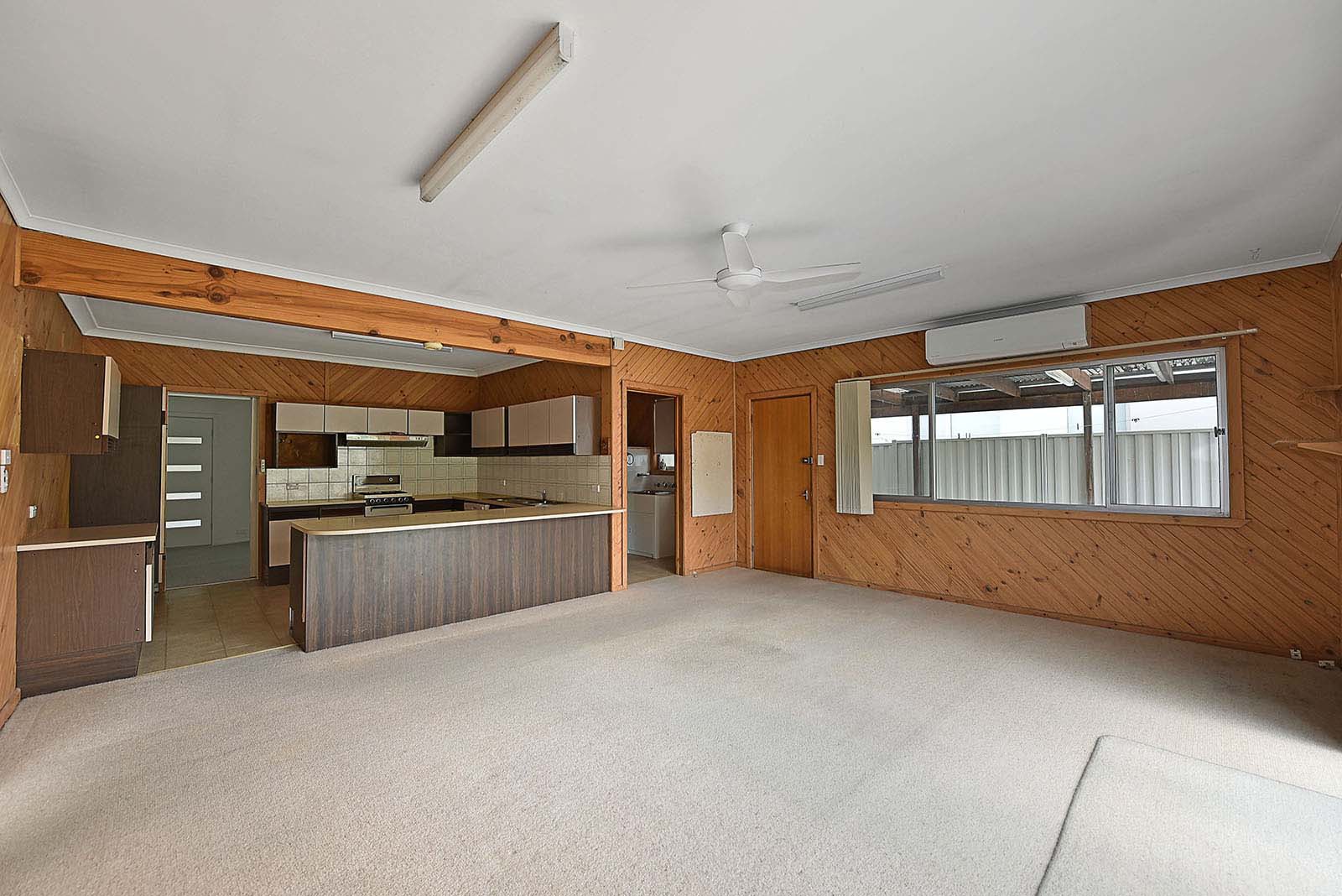 42 Doyle St, Avondale Heights, VIC 3034 - Thumbnail 2 - 24/11/2025