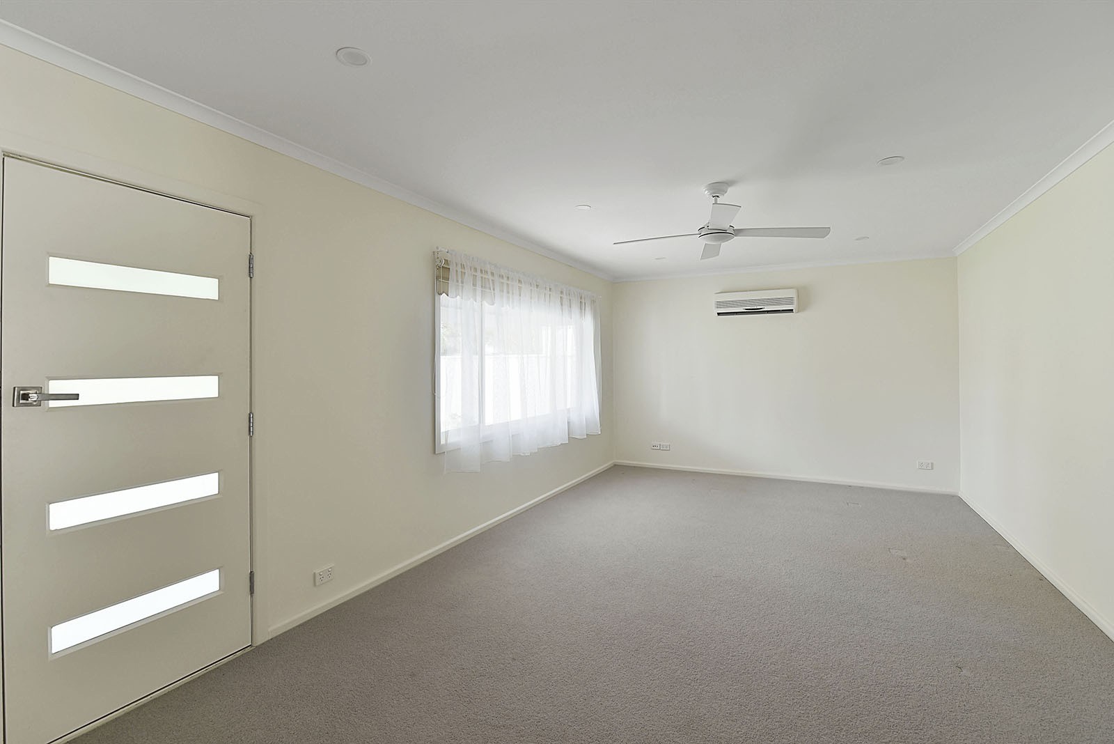 42 Doyle St, Avondale Heights, VIC 3034, Avondale Heights - Thumbnail 2