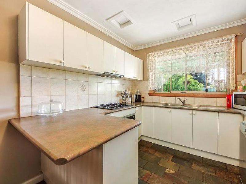 42 Eddie Street, St Albans, VIC 3021, St Albans - Thumbnail 4