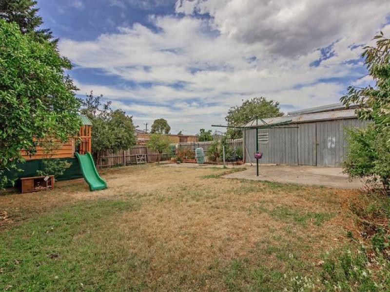 42 Eddie Street, St Albans, VIC 3021, St Albans - Thumbnail 7