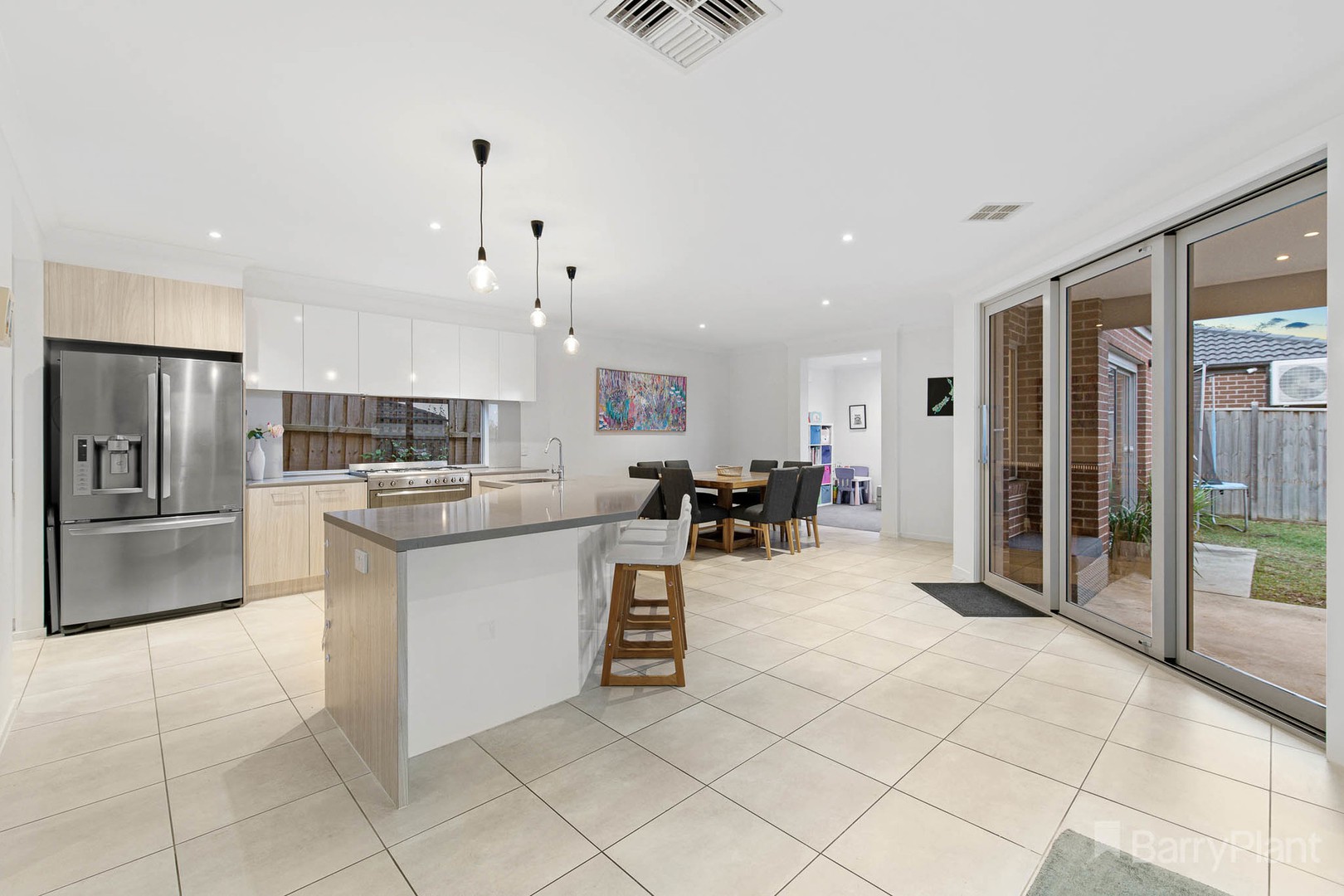 42 Erindale Street, Cranbourne West, VIC 3977, Cranbourne West - Thumbnail 3