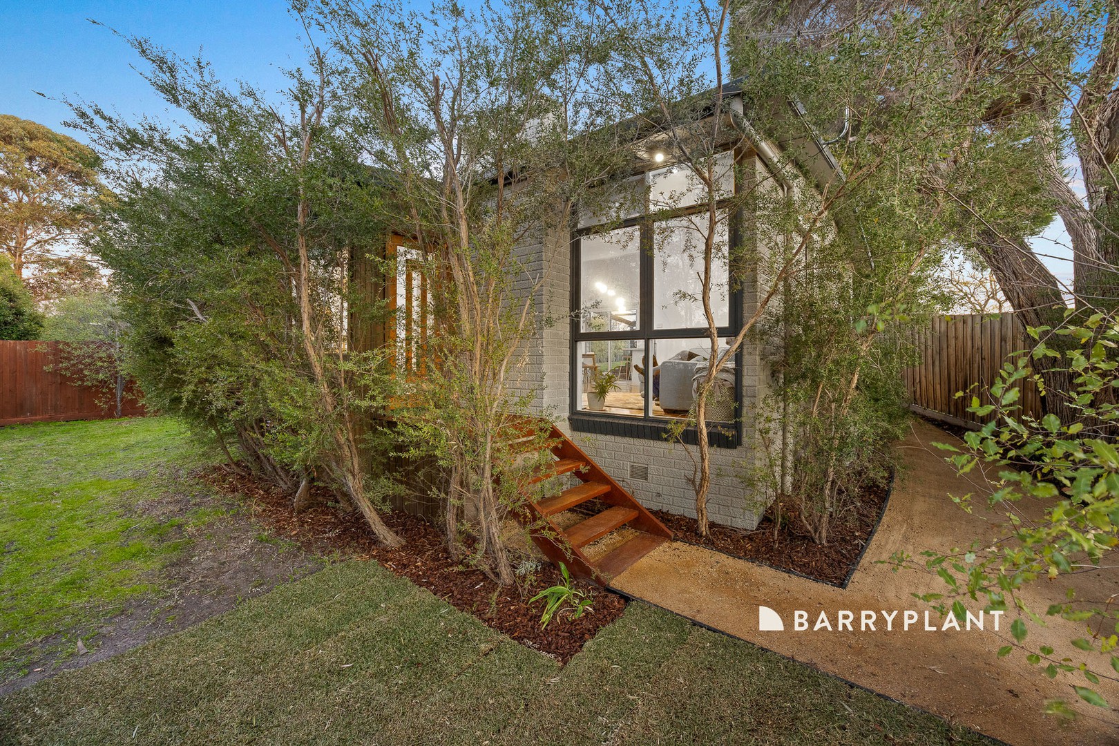 42 Fairway Street, Frankston, VIC 3199 - Thumbnail 2 - 21/08/2025