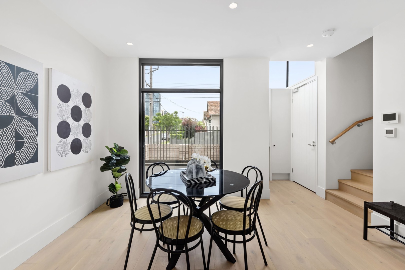 42 Feehan Avenue, Moonee Ponds, VIC 3039 - Thumbnail 2 - 06/12/2022