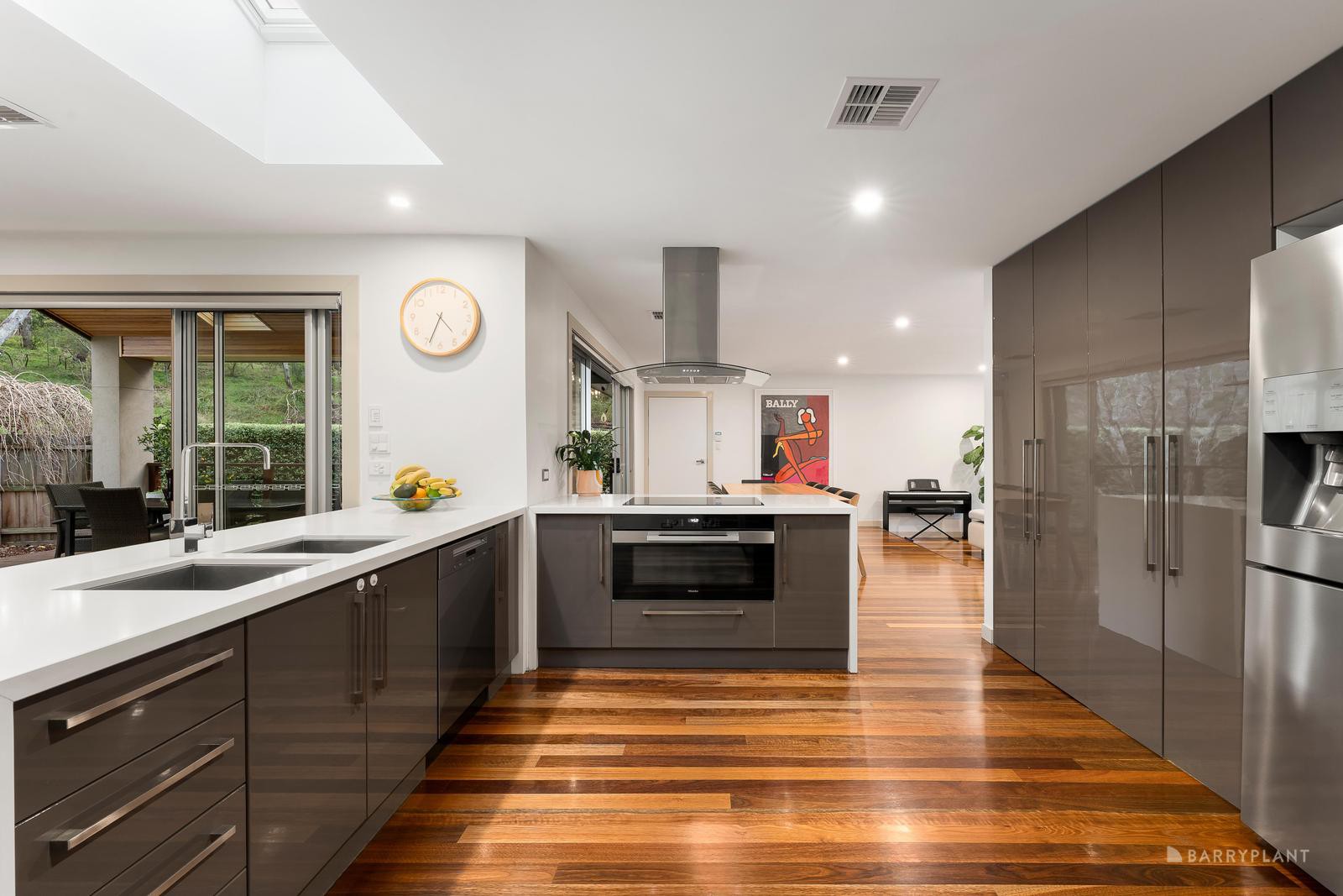 42 Fernlea Crescent, Doncaster East, VIC 3109, Doncaster East - Thumbnail 4