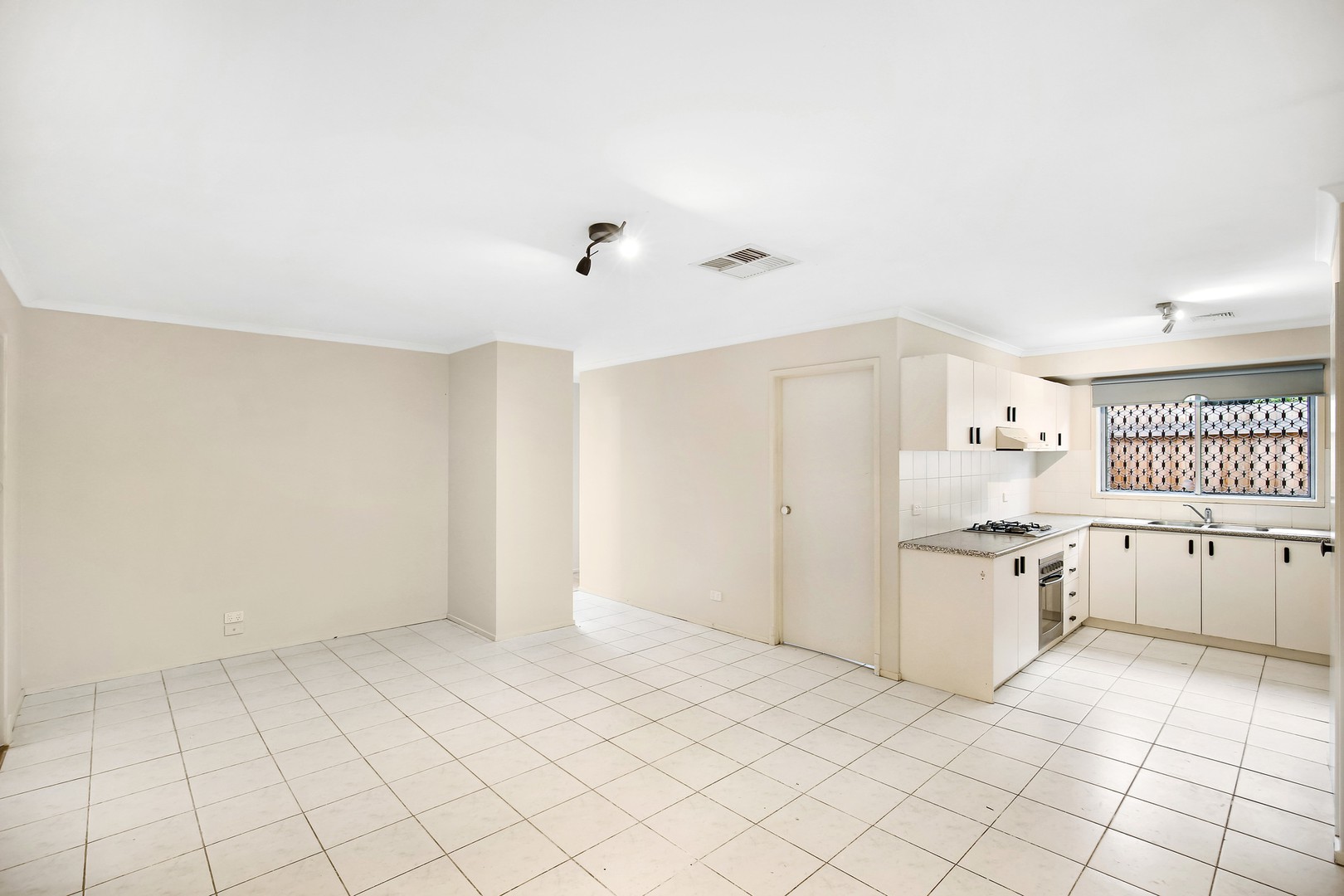 42 Frensham Road, Watsonia, VIC 3087, Watsonia - Thumbnail 6