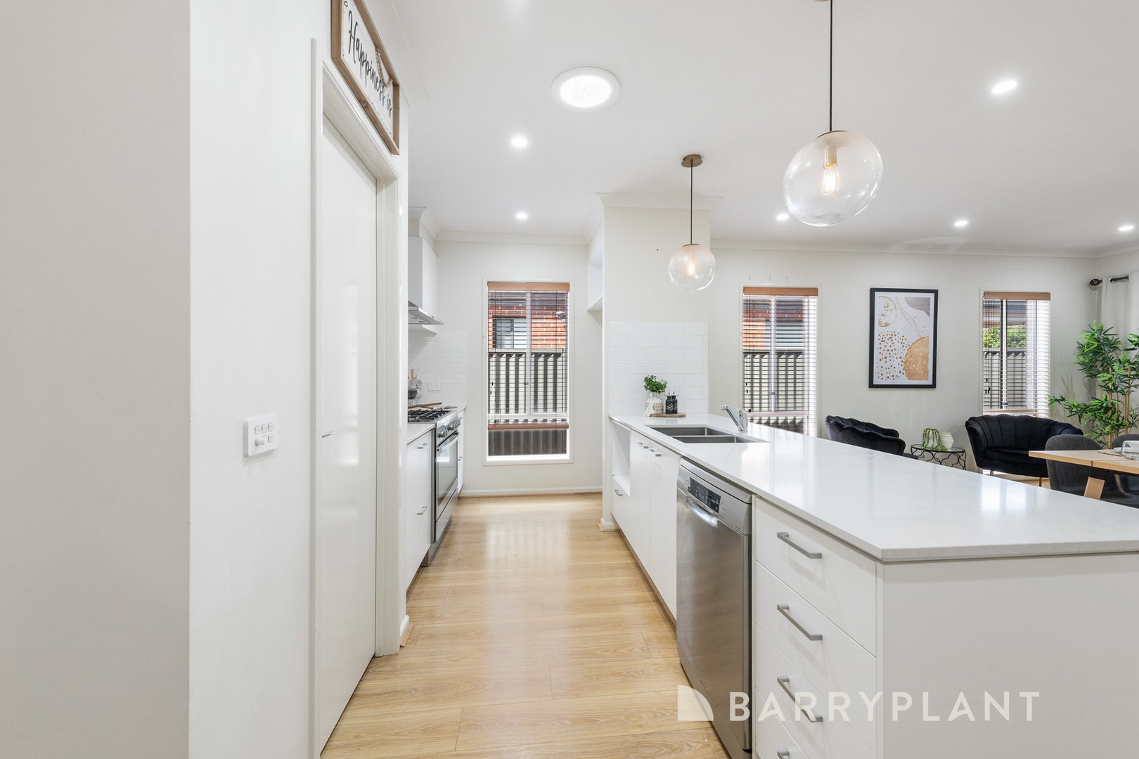 42 Gateau Drive, Werribee, VIC 3030, Werribee - Thumbnail 6
