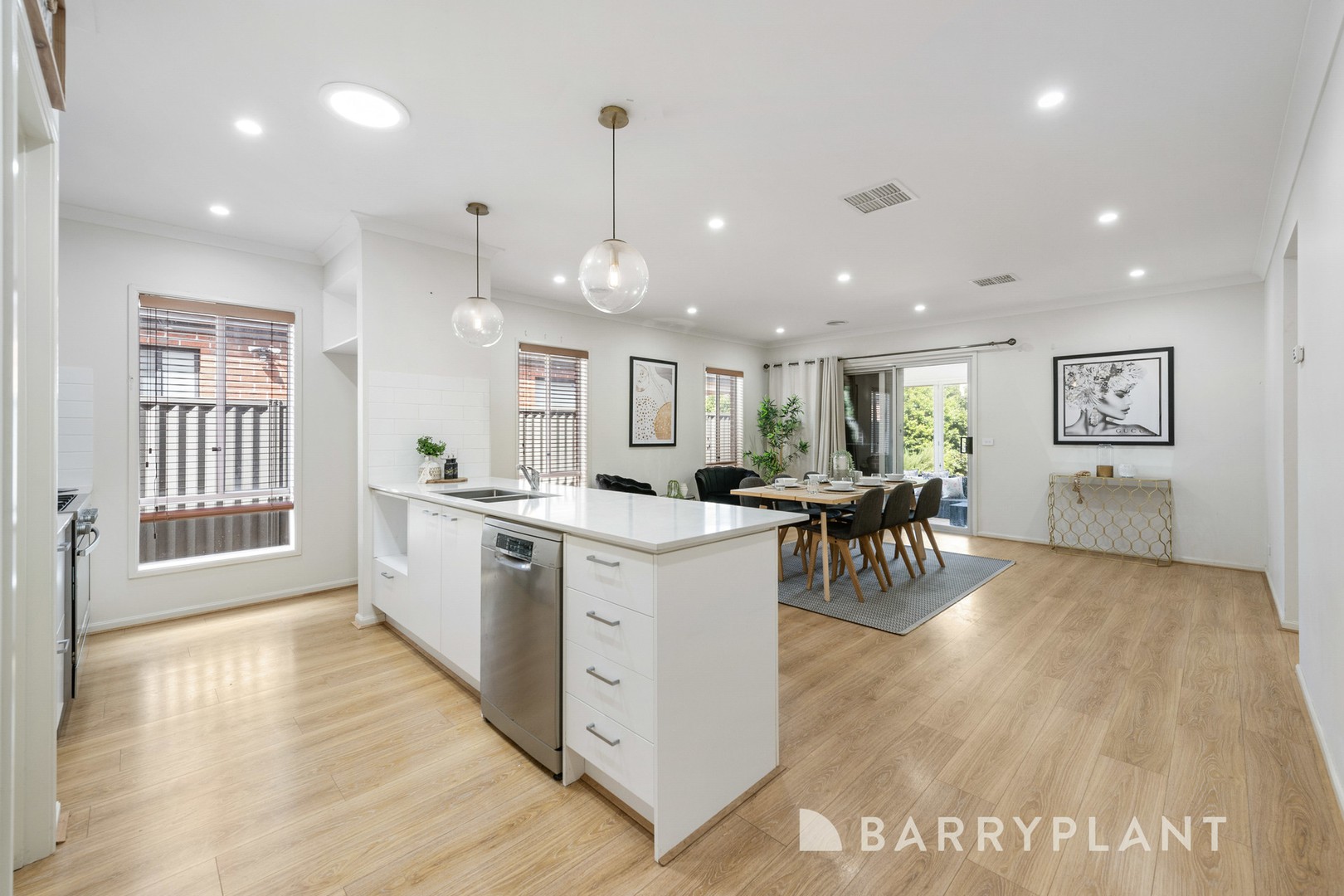 42 Gateau Drive, Werribee, VIC 3030, Werribee - Thumbnail 8