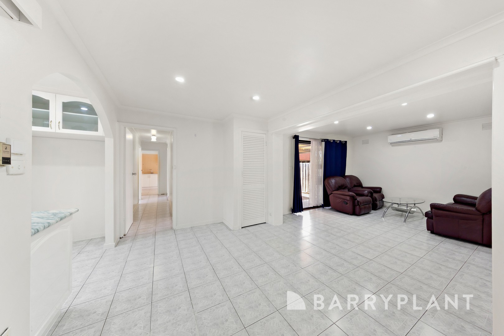 42 Grevillea Road, Kings Park, VIC 3021 - Thumbnail 2 - 29/10/2025