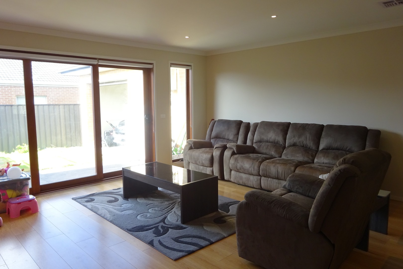 42 Groveton Street, Craigieburn, VIC 3064, Craigieburn - Thumbnail 4