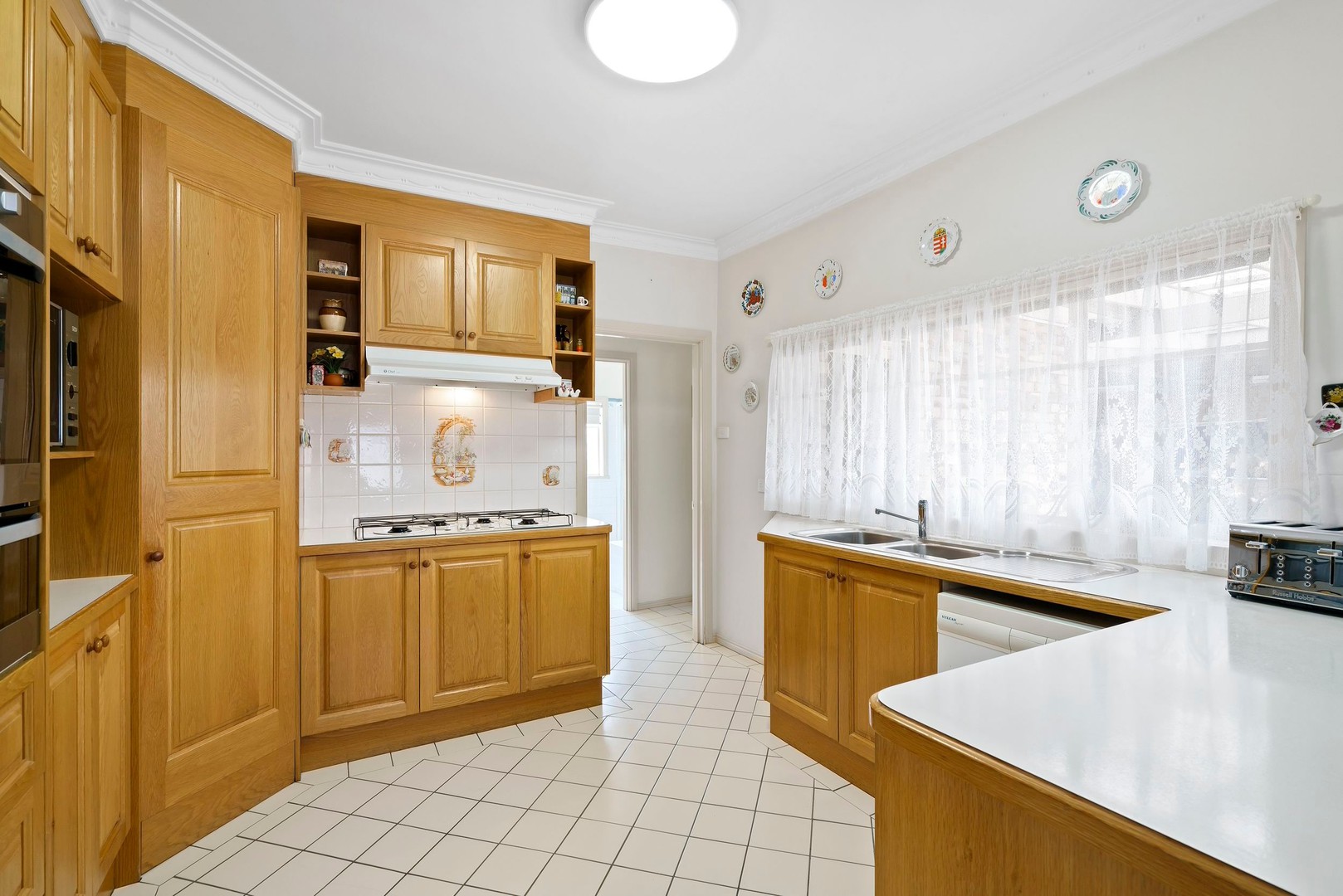 42 Haldane Road, Niddrie, VIC 3042, Niddrie - Thumbnail 2